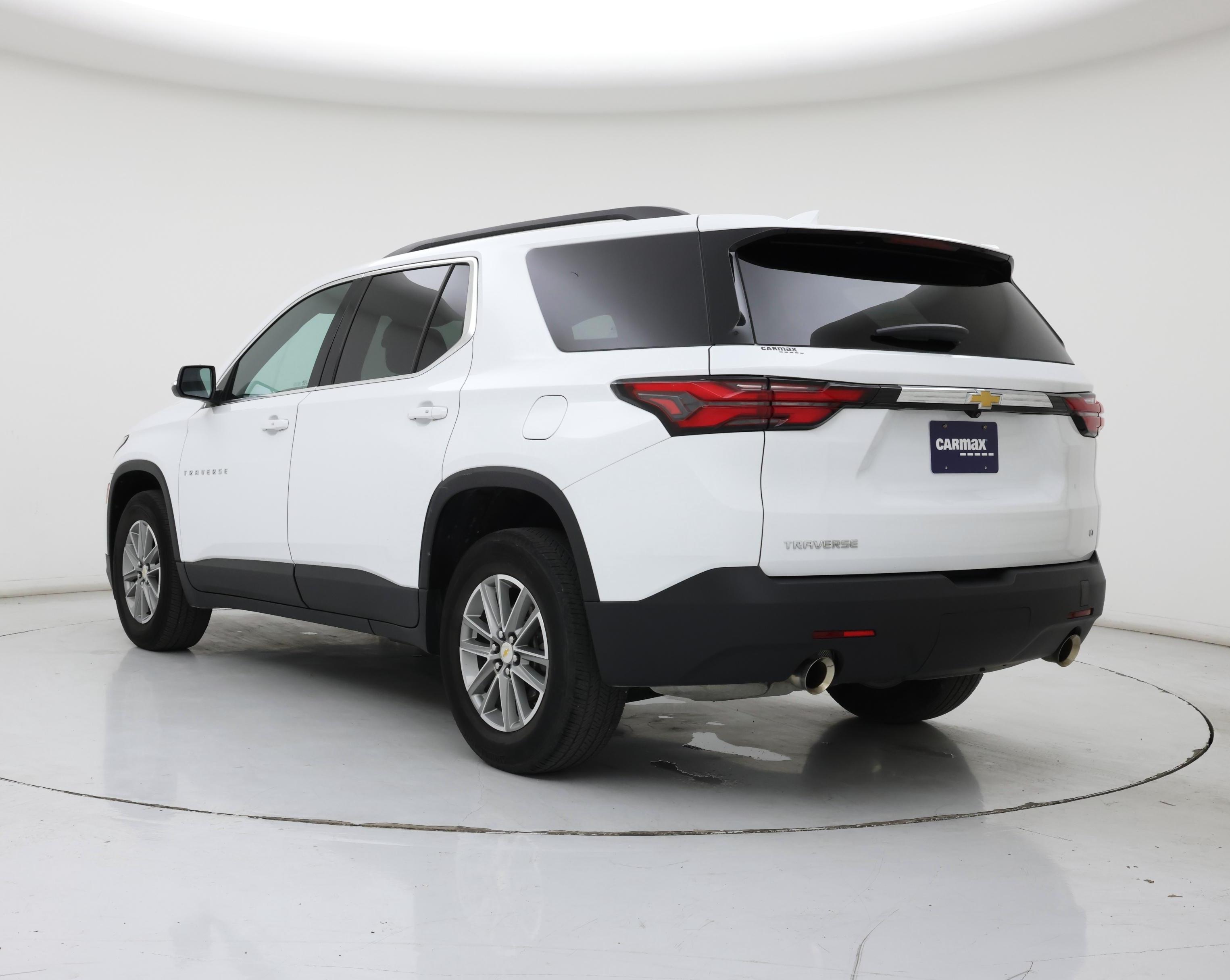 Thumbnail: 2023 Chevrolet Traverse - 2