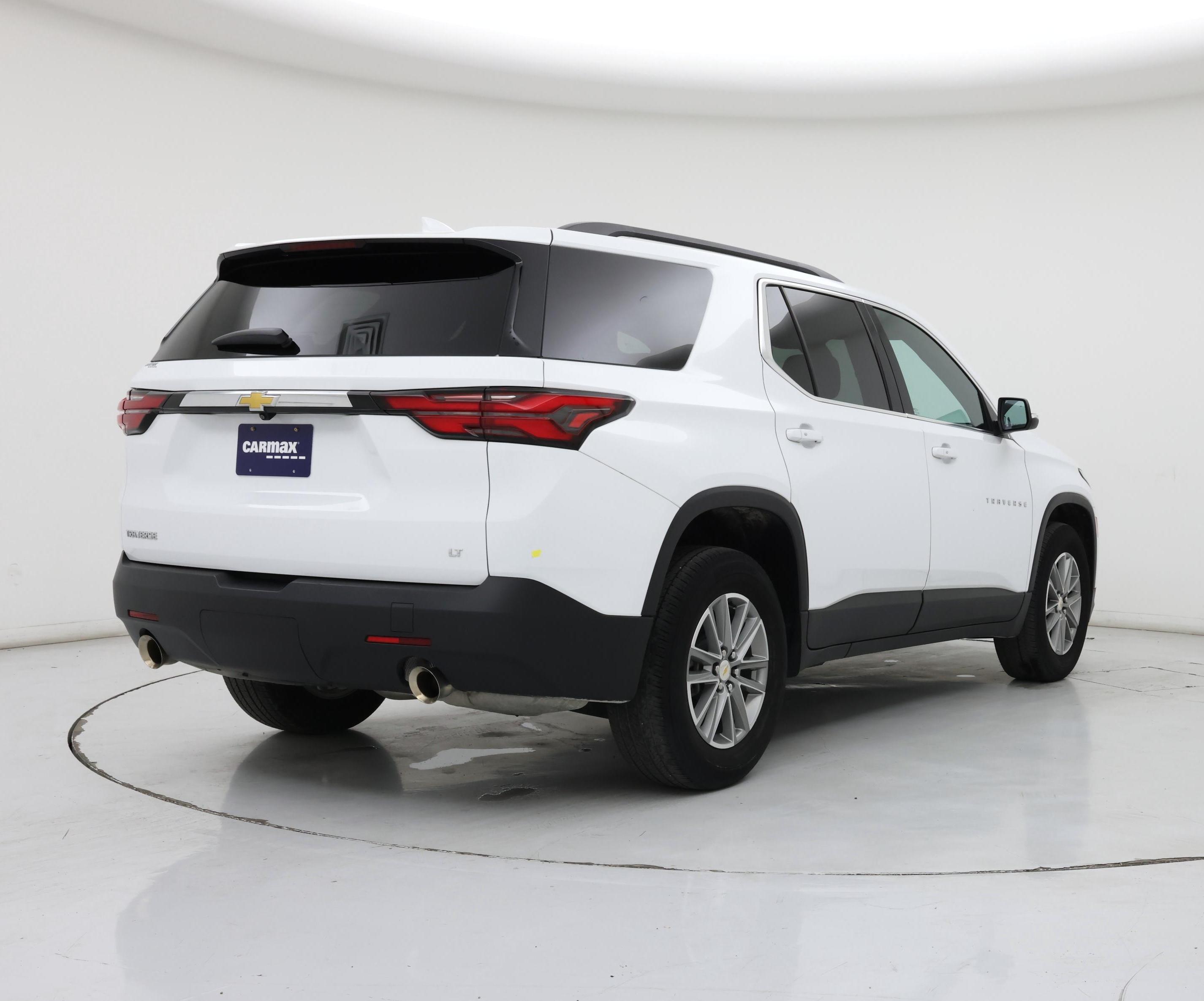 Thumbnail: 2023 Chevrolet Traverse - 8
