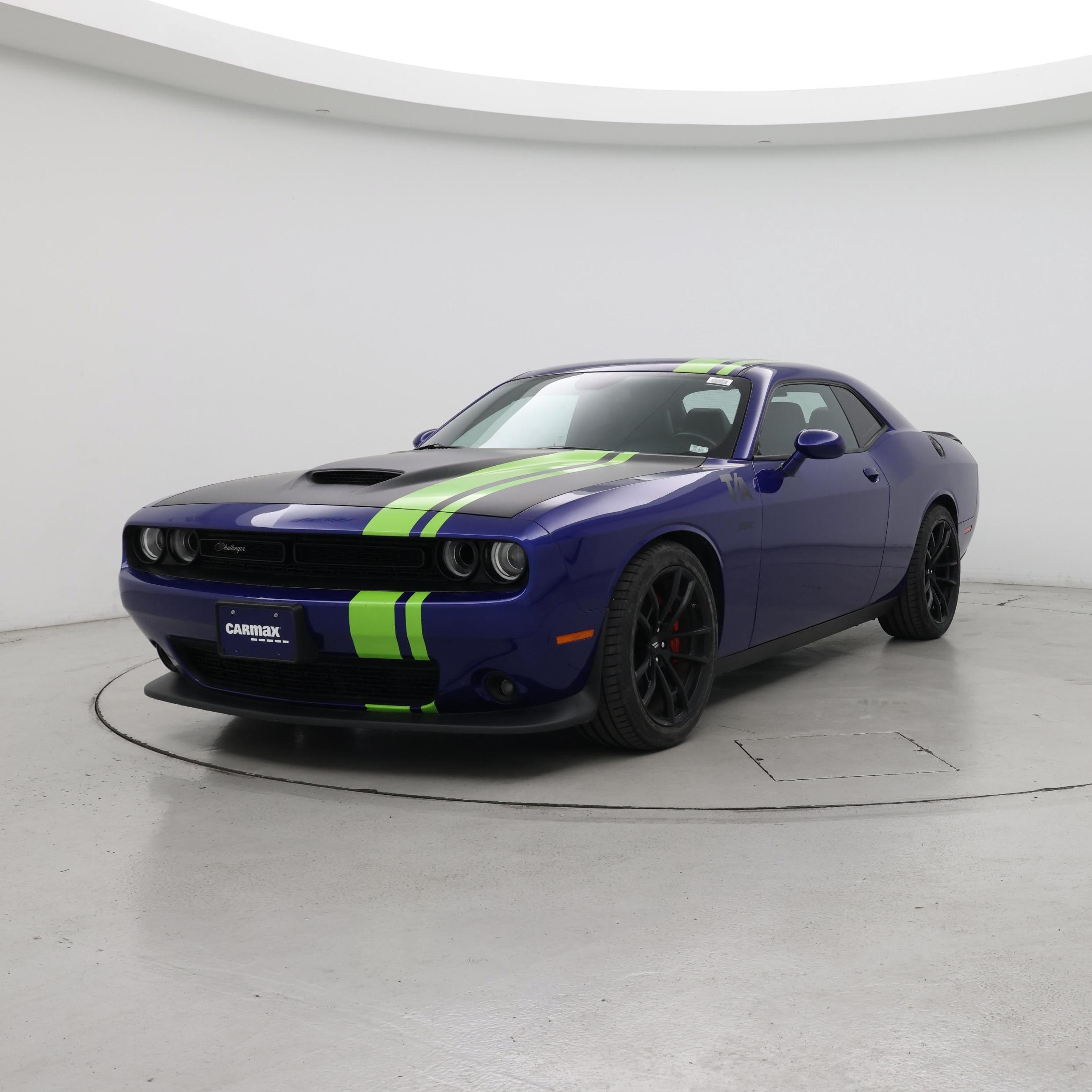 Thumbnail: 2021 Dodge Challenger - 4