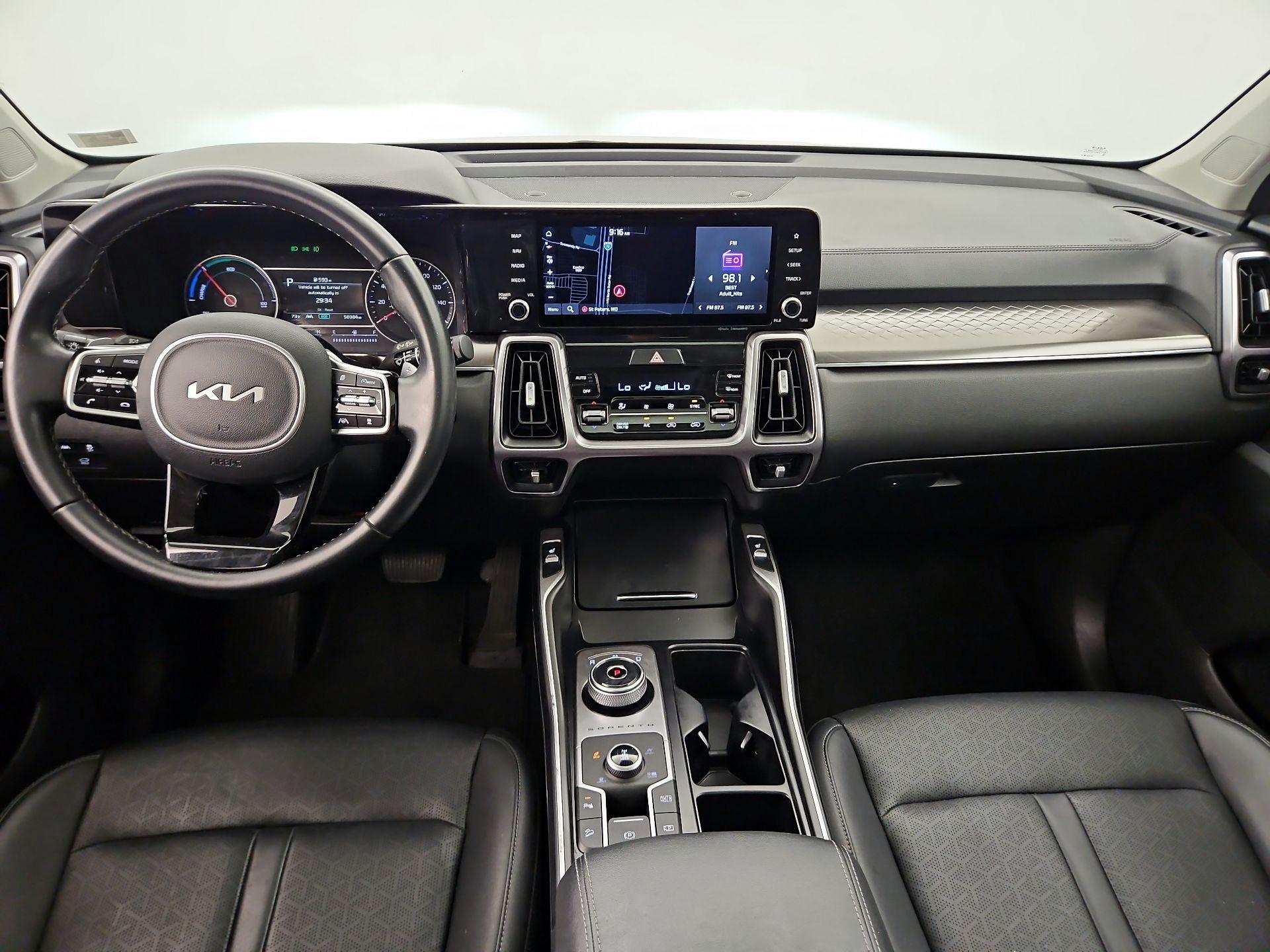 Thumbnail: 2022 Kia Sorento - 9