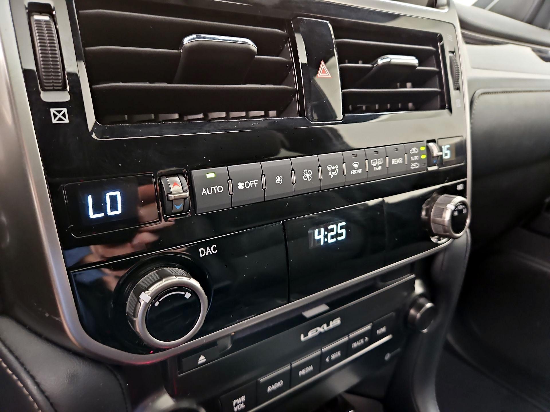 Thumbnail: 2023 Lexus GX - 17
