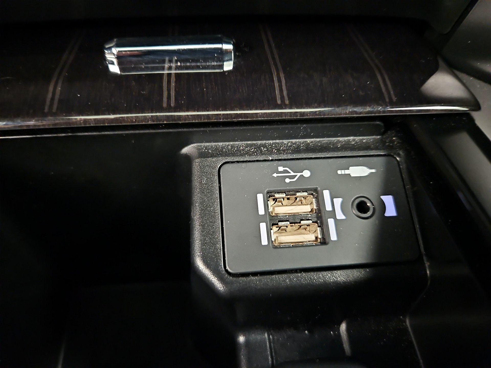 Thumbnail: 2023 Lexus GX - 19