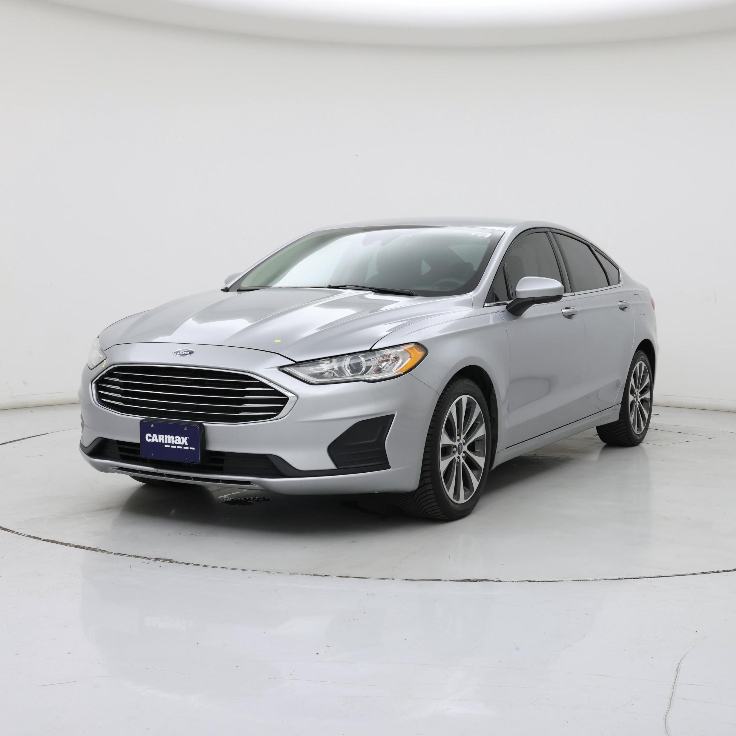 Thumbnail: 2020 Ford Fusion - 4