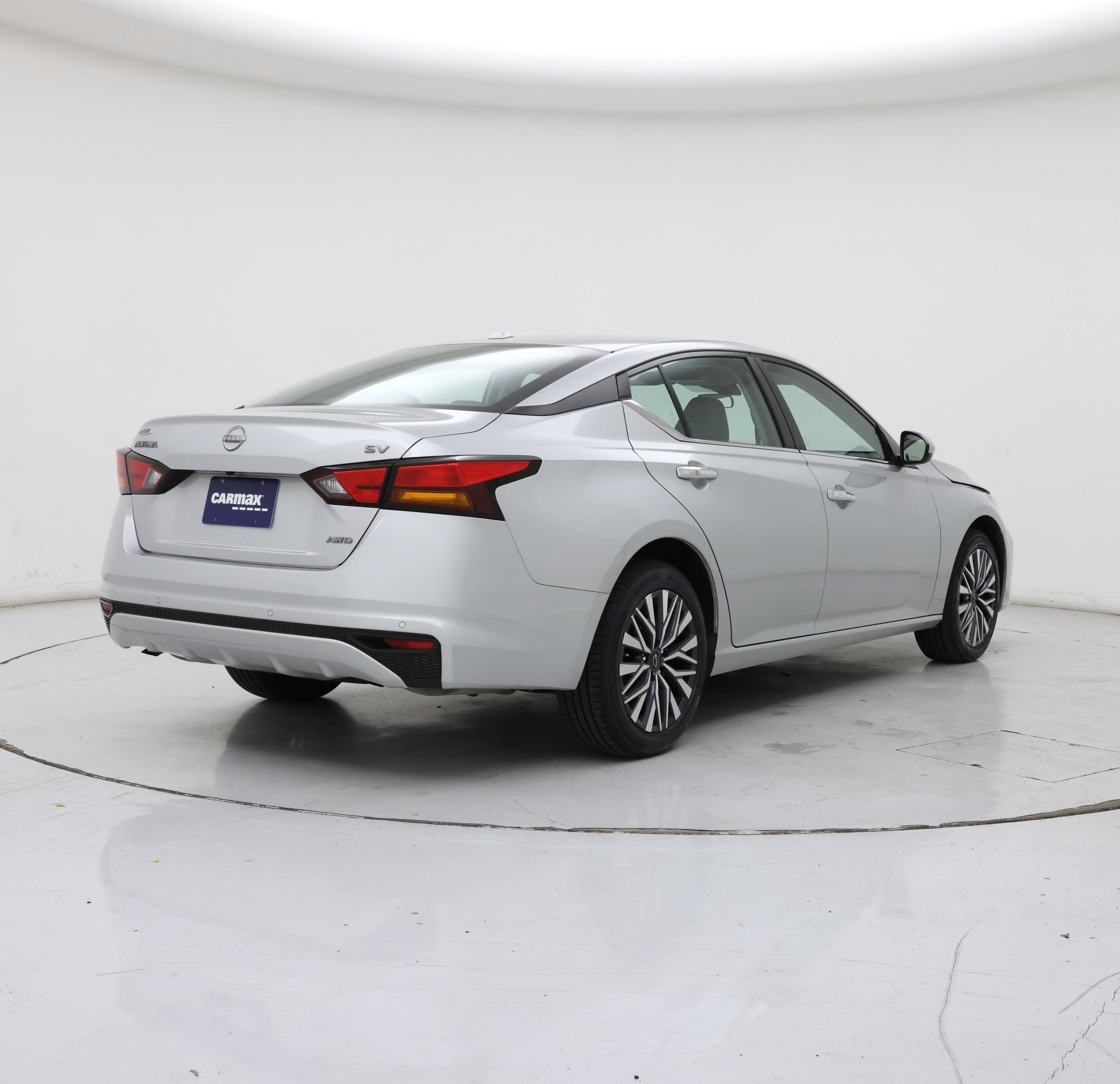 Thumbnail: 2023 Nissan Altima - 8