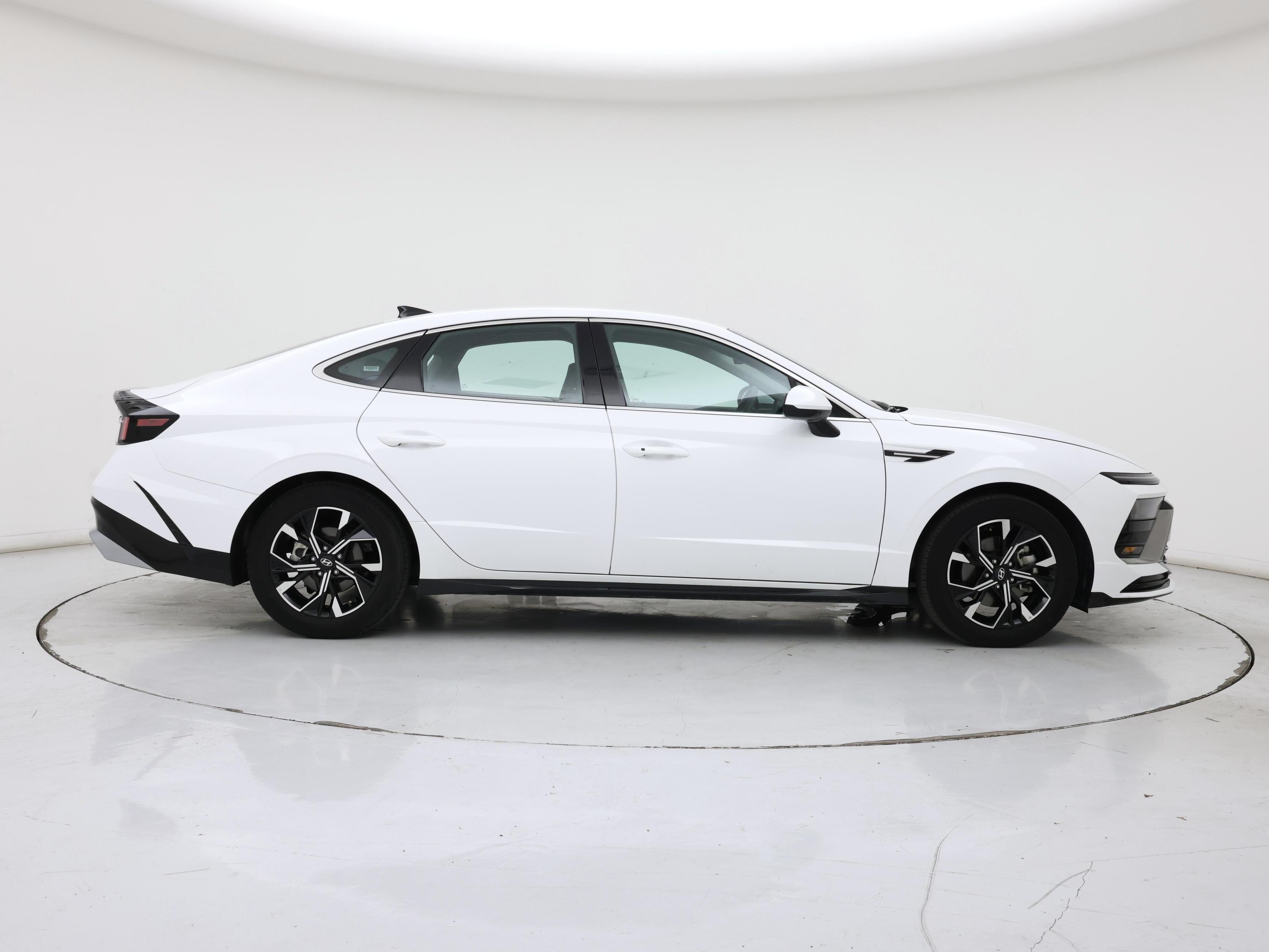 Thumbnail: 2025 Hyundai Sonata - 7