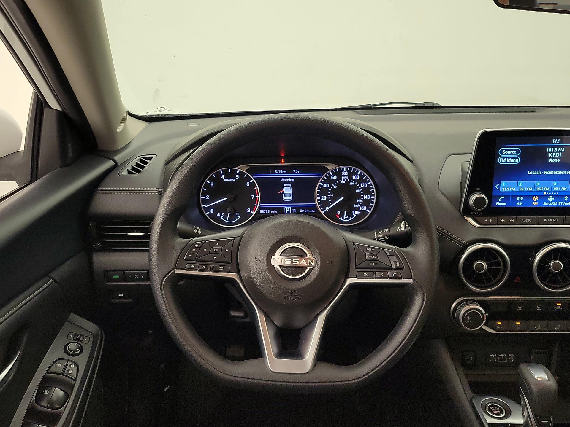 Thumbnail: 2024 Nissan Sentra - 10