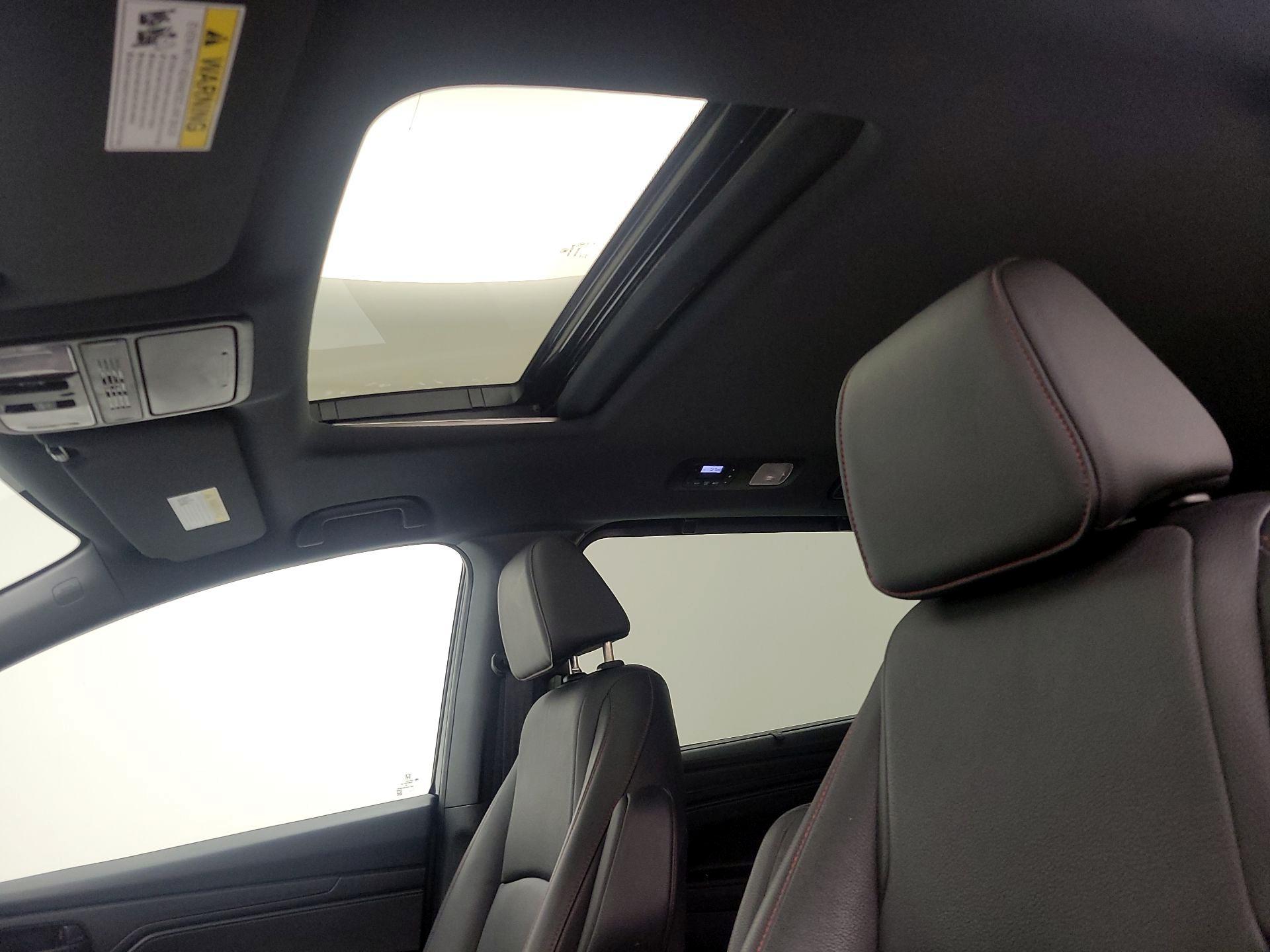 Thumbnail: 2025 Honda Odyssey - 19