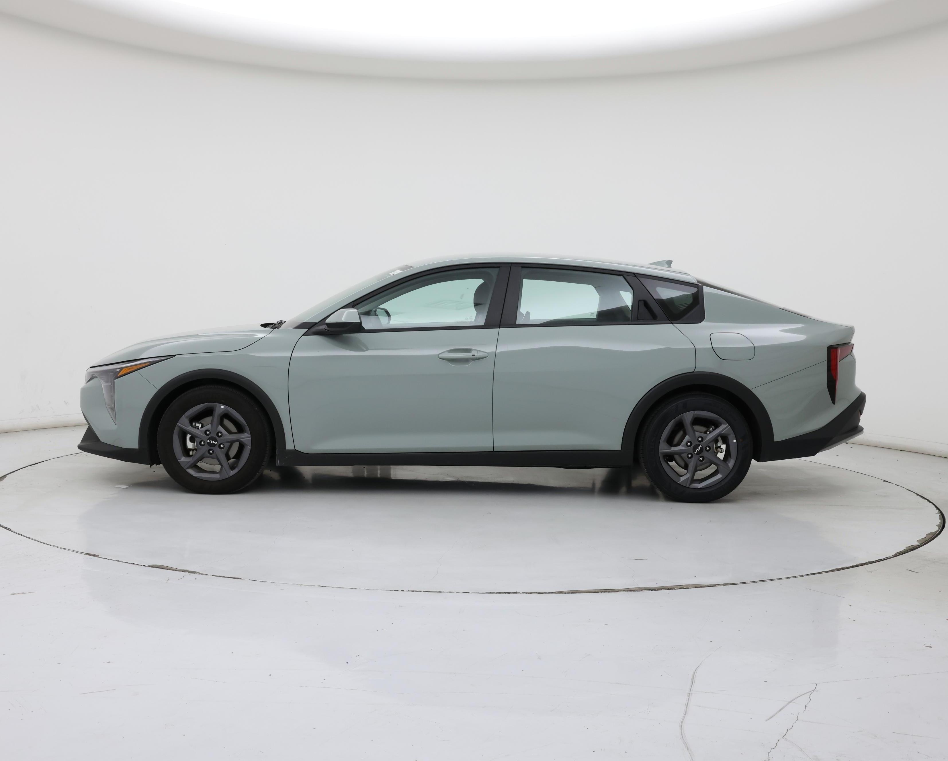 Thumbnail: 2025 Kia K4 - 3