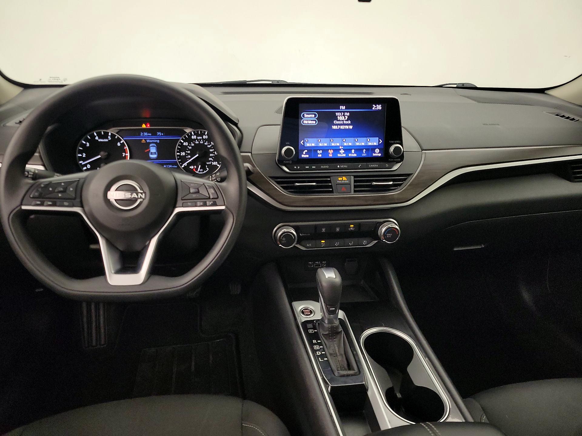 Thumbnail: 2024 Nissan Altima - 9