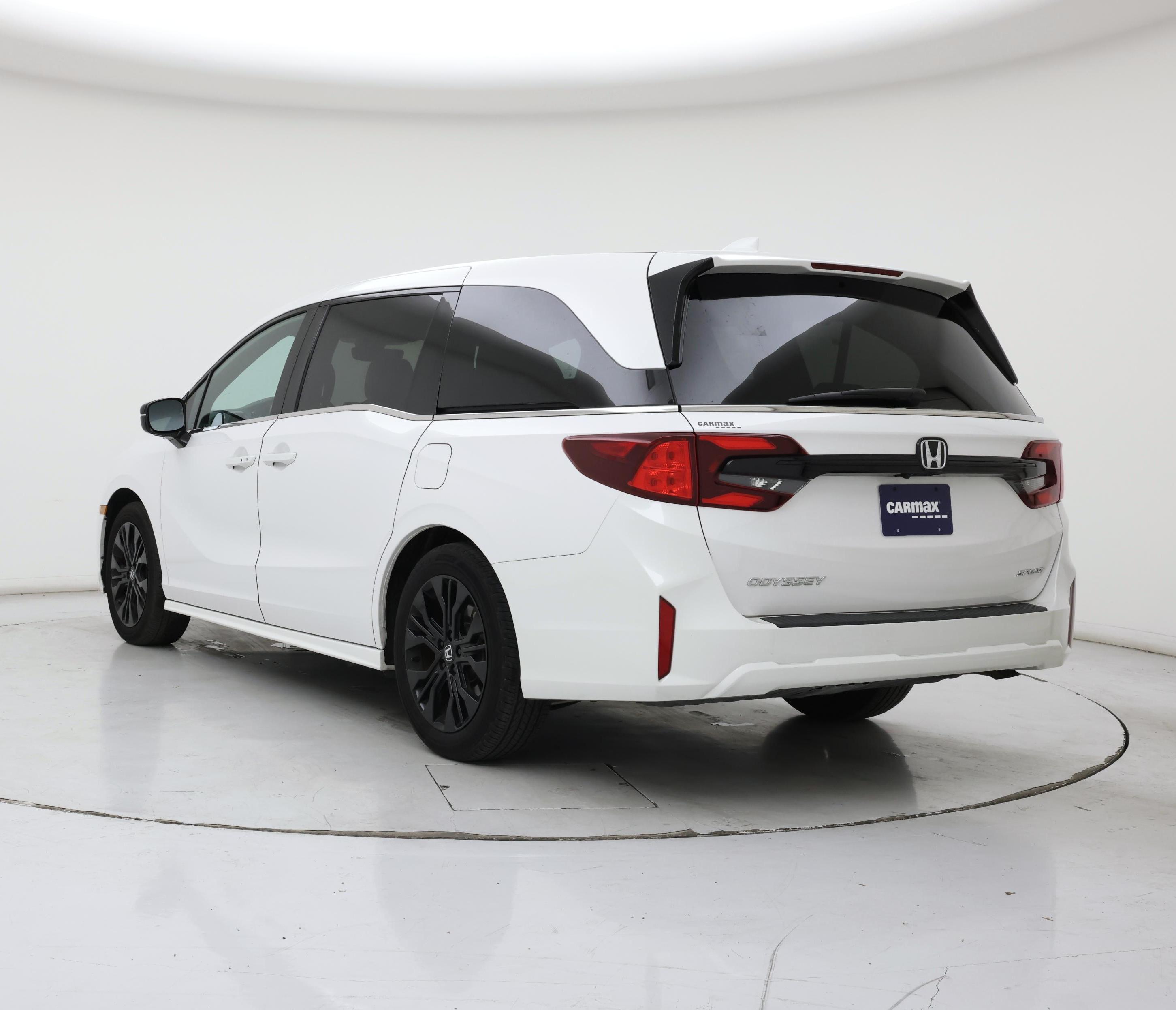 Thumbnail: 2025 Honda Odyssey - 2