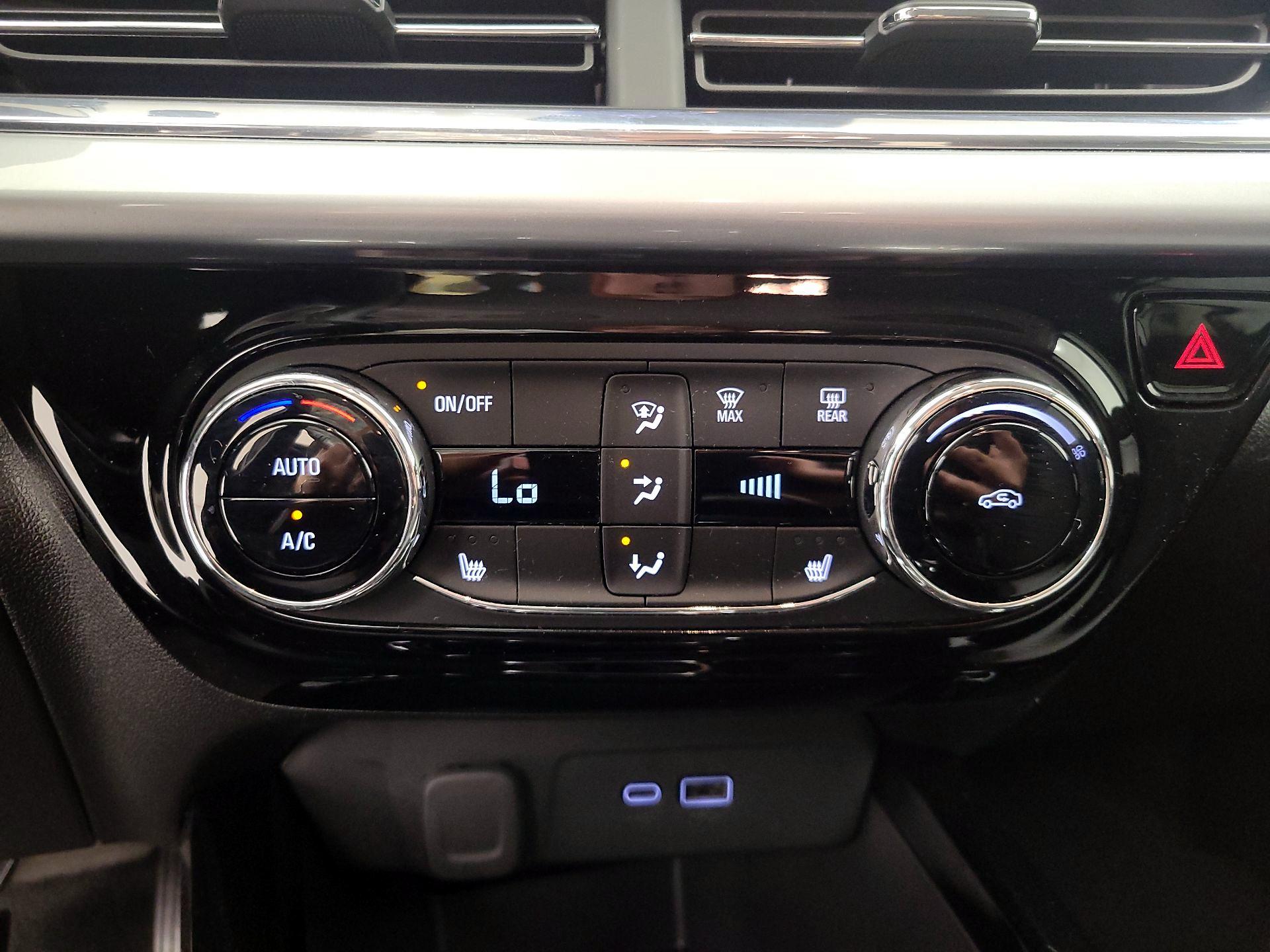 Thumbnail: 2025 Chevrolet Trax - 16
