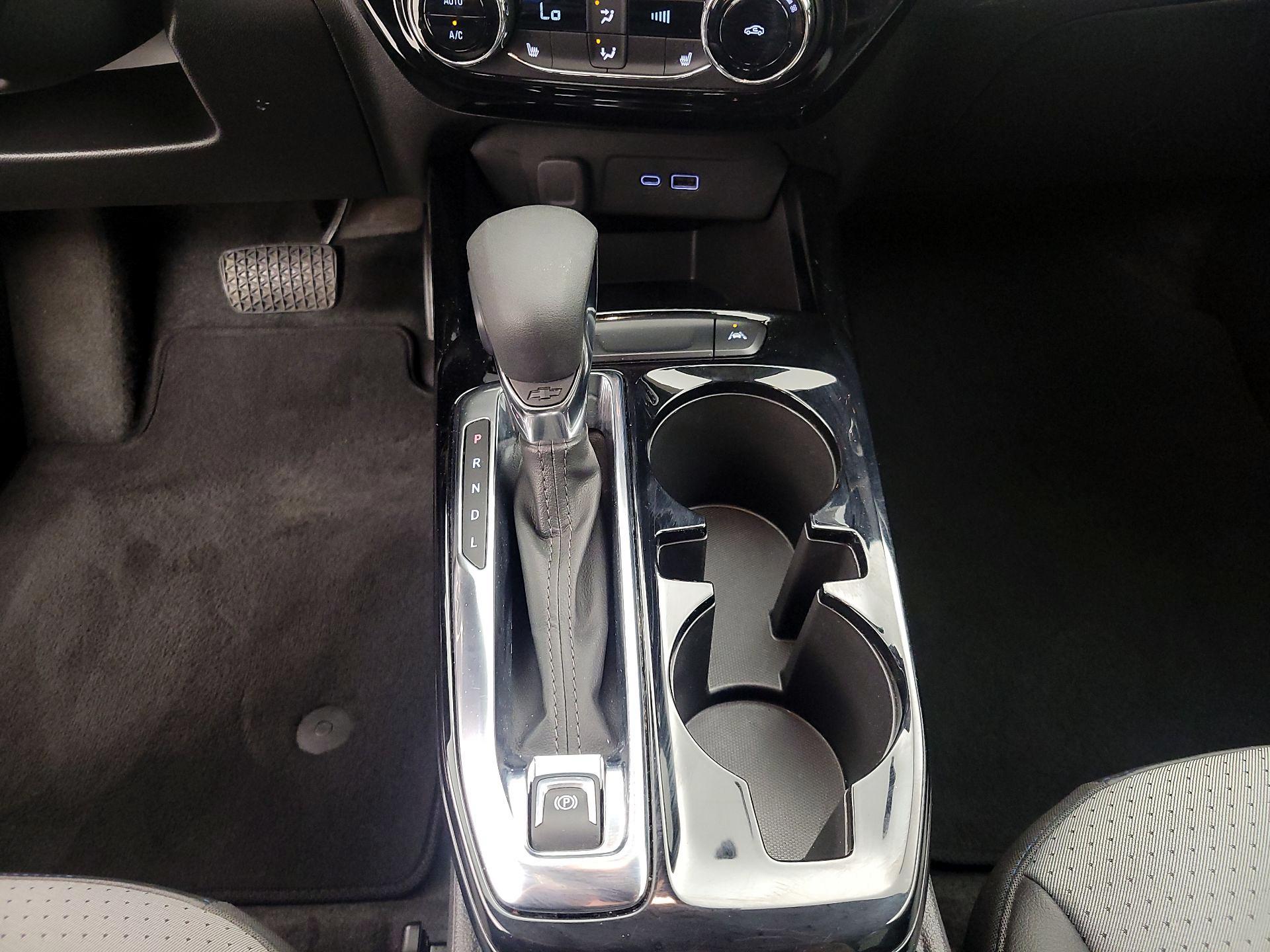 Thumbnail: 2025 Chevrolet Trax - 17