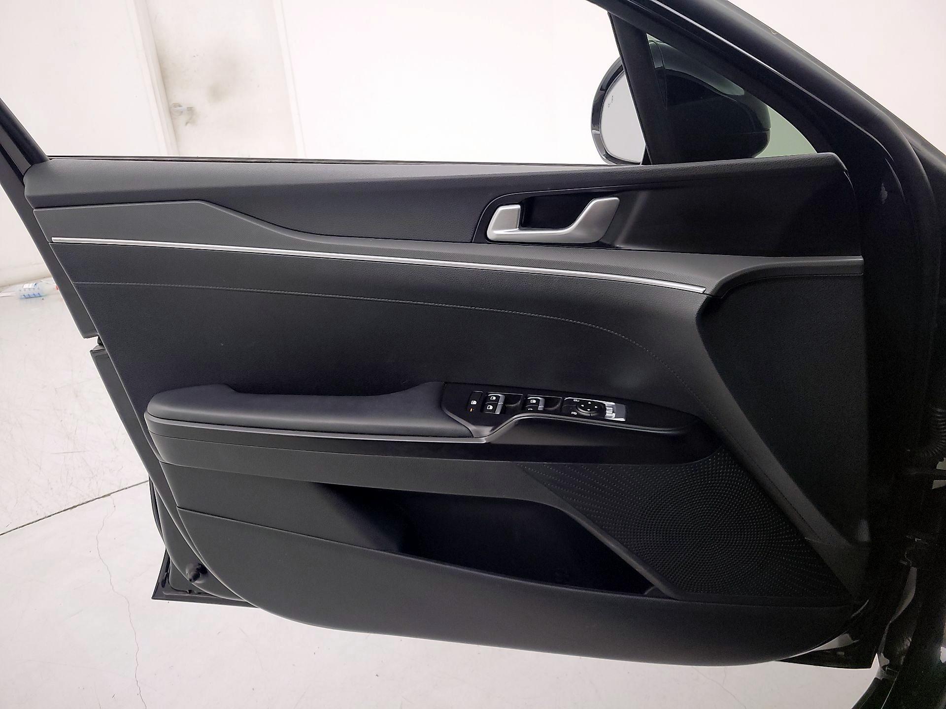 Thumbnail: 2024 Kia K5 - 12