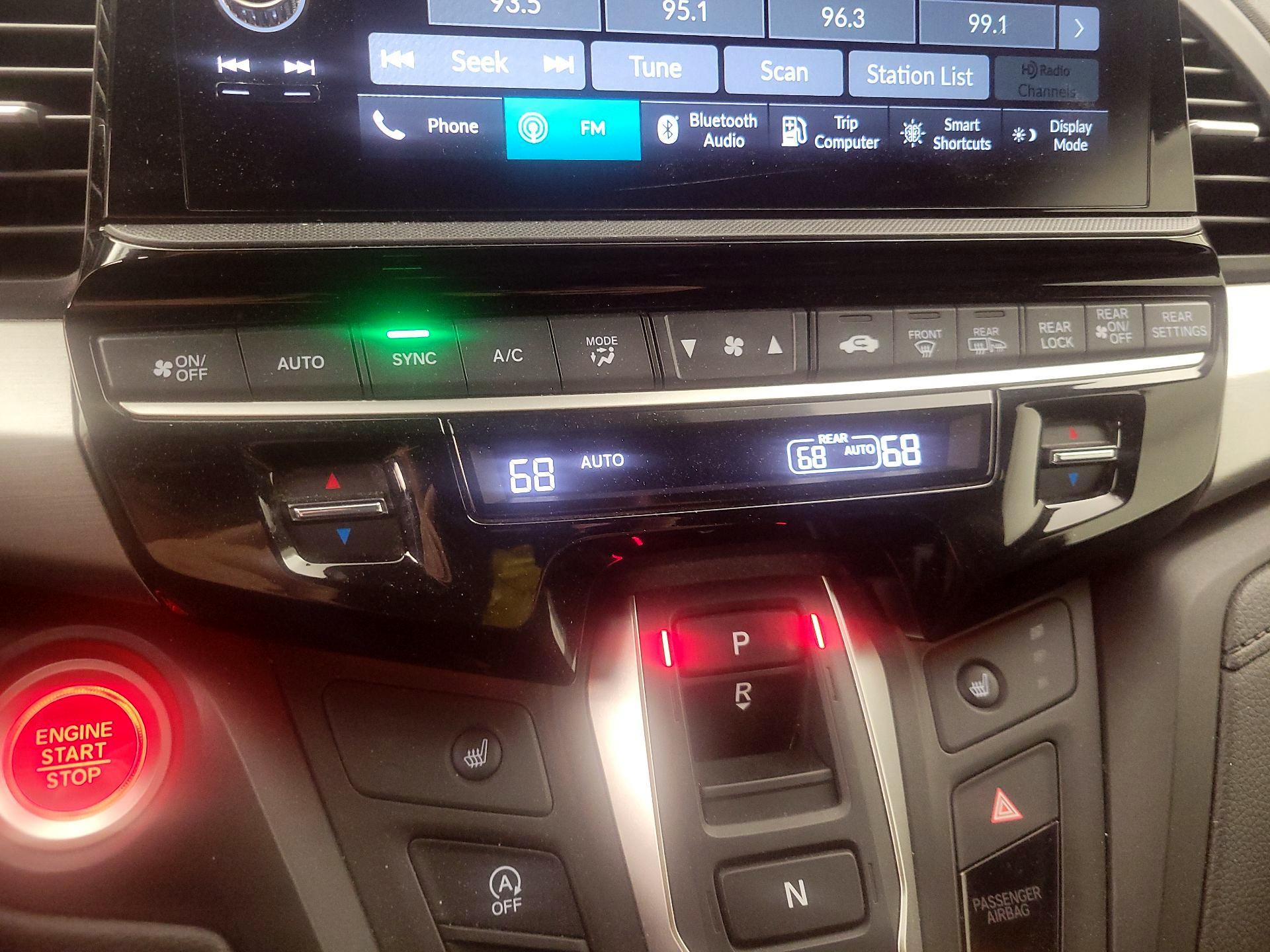 Thumbnail: 2025 Honda Odyssey - 16