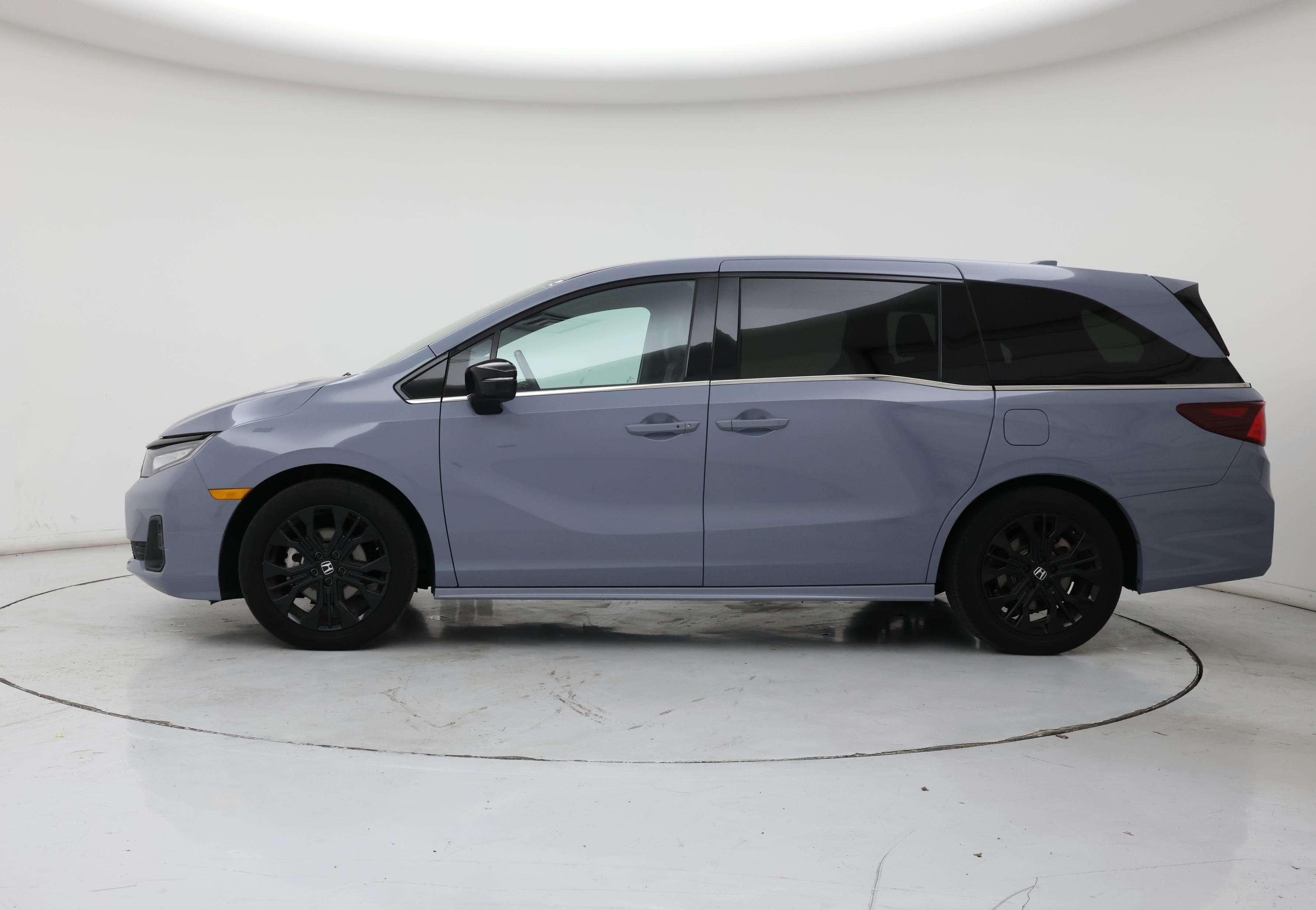 Thumbnail: 2025 Honda Odyssey - 3