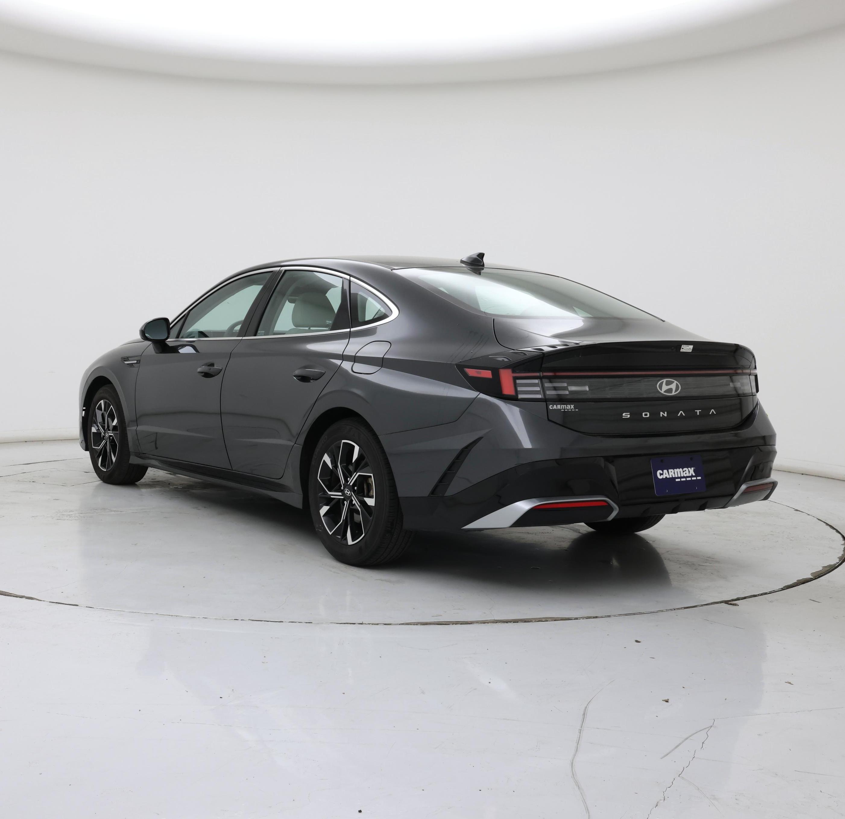 Thumbnail: 2025 Hyundai Sonata - 2