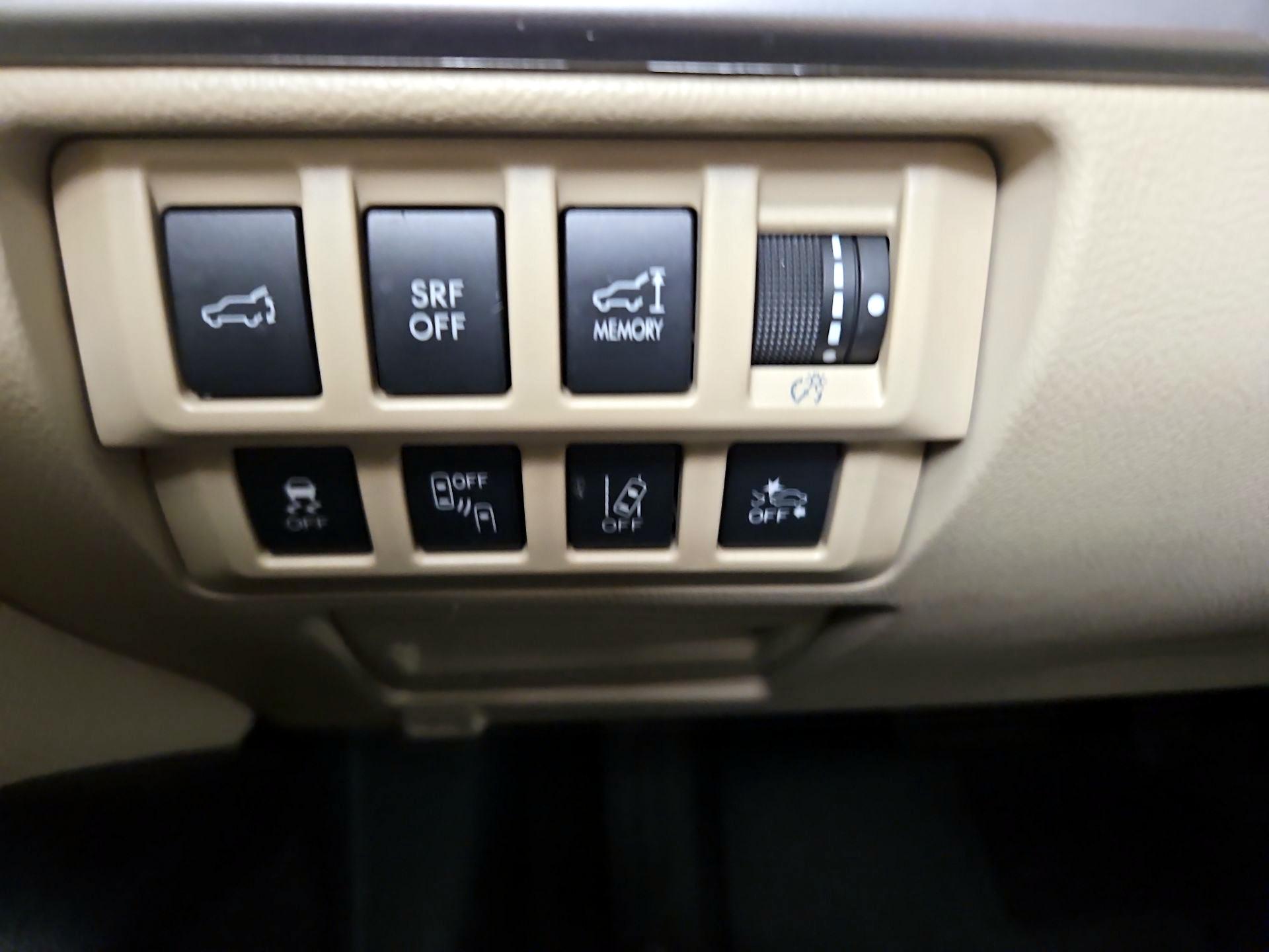 Thumbnail: 2016 Subaru Outback - 13