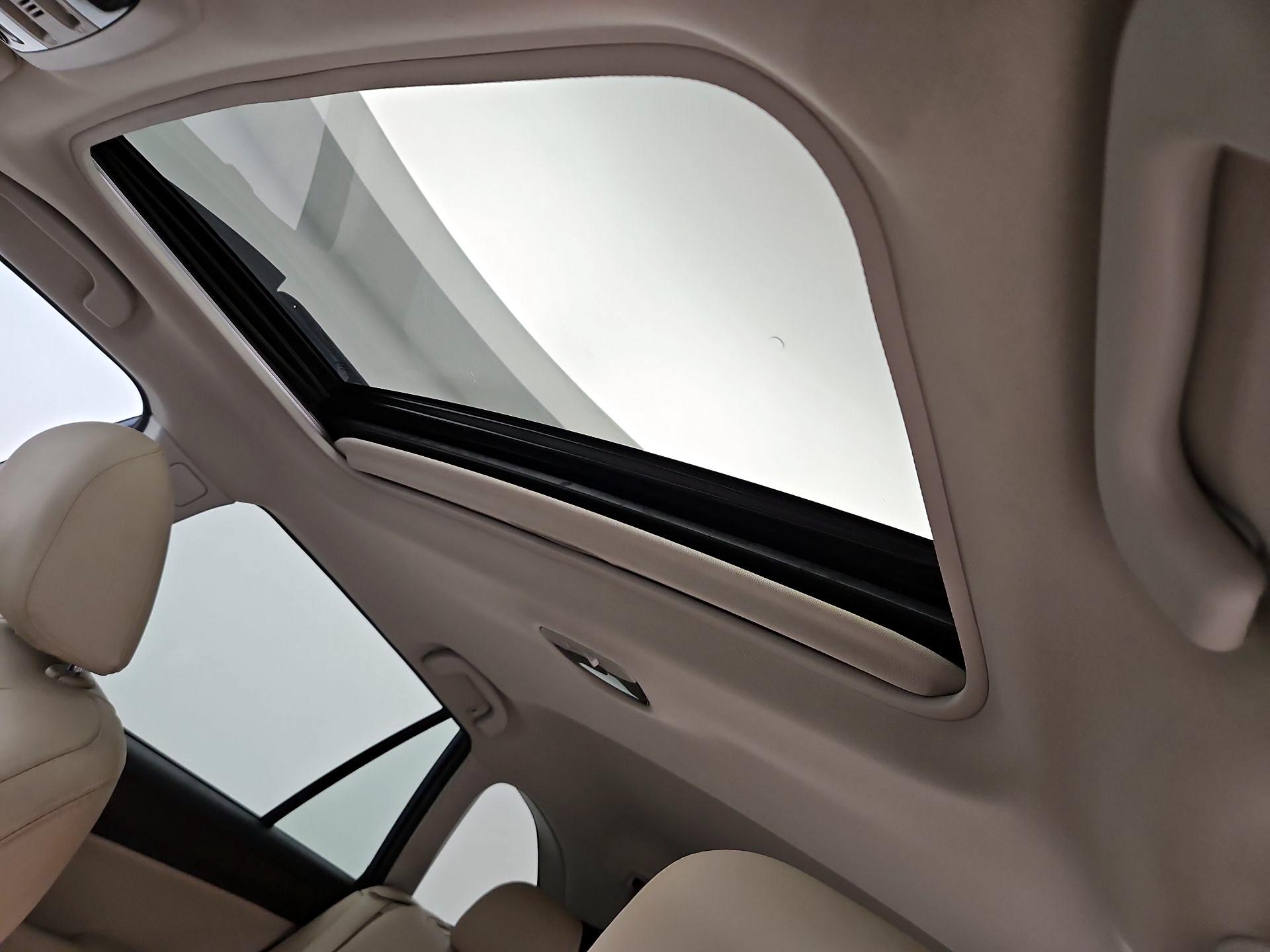 Thumbnail: 2016 Subaru Outback - 19