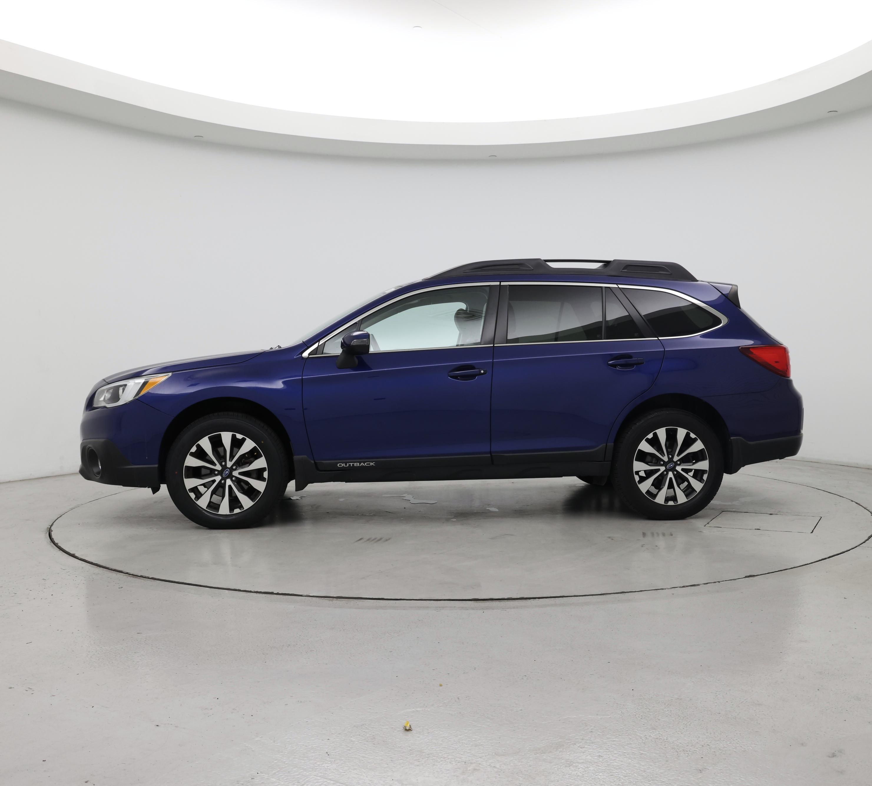 Thumbnail: 2016 Subaru Outback - 3