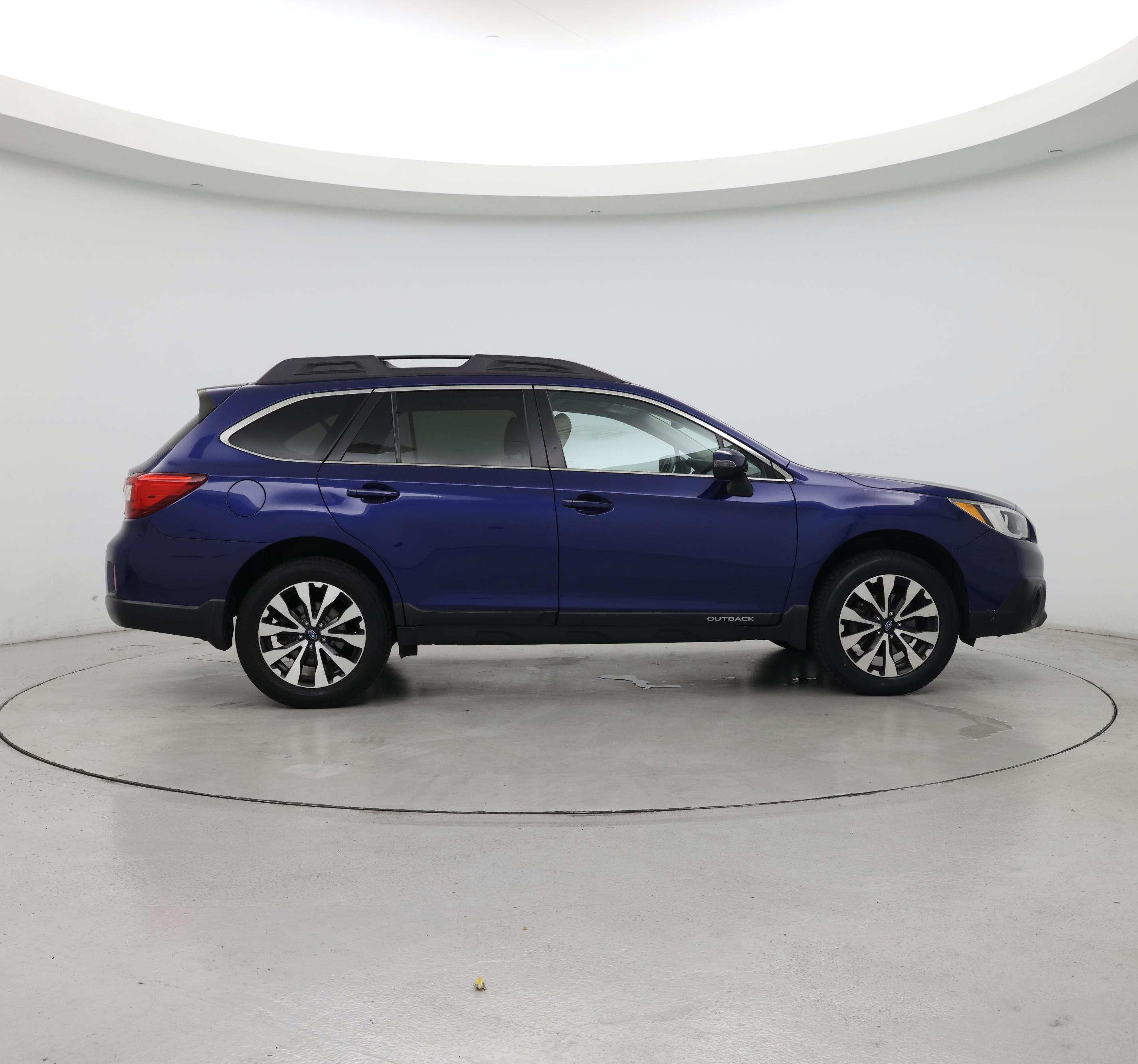 Thumbnail: 2016 Subaru Outback - 7