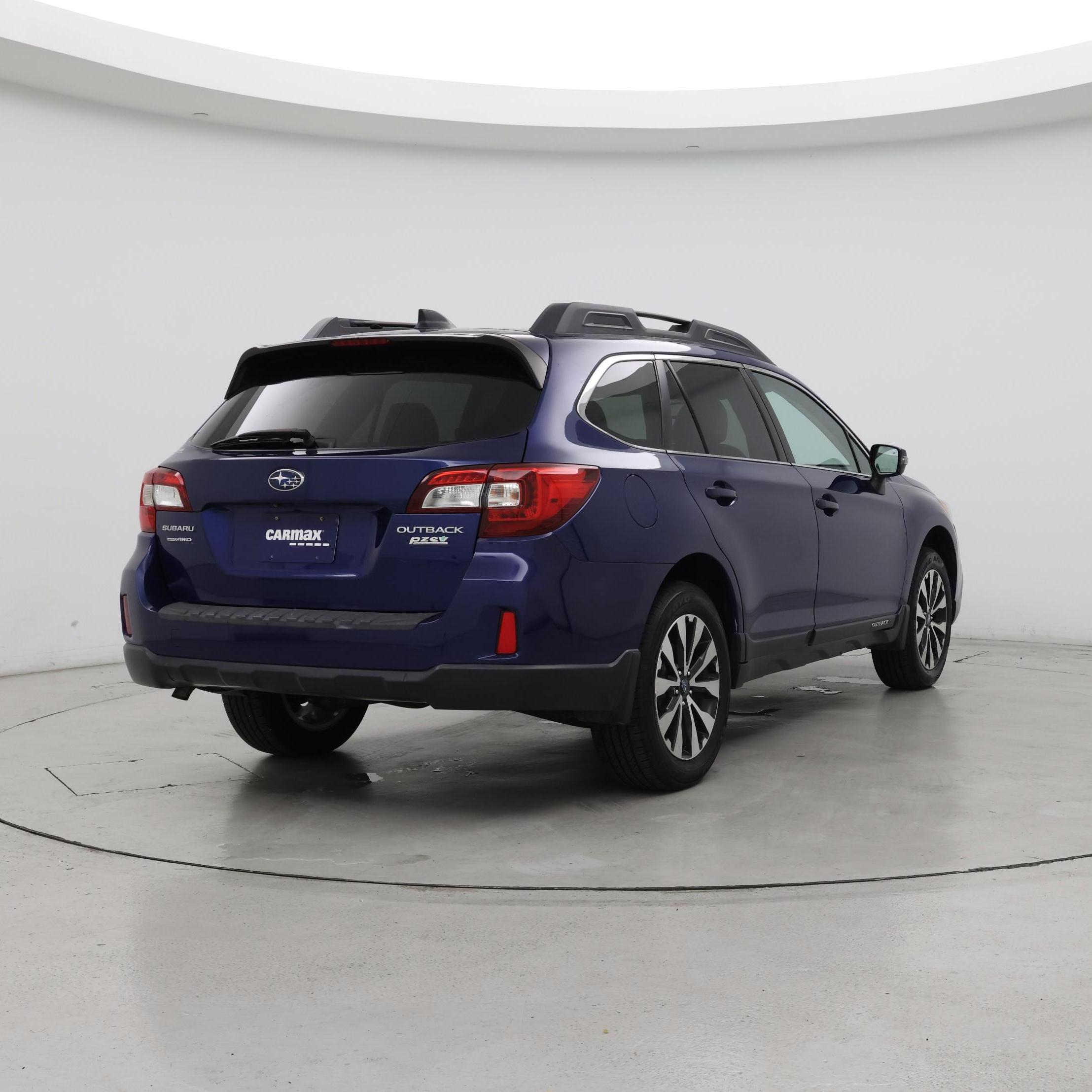 Thumbnail: 2016 Subaru Outback - 8
