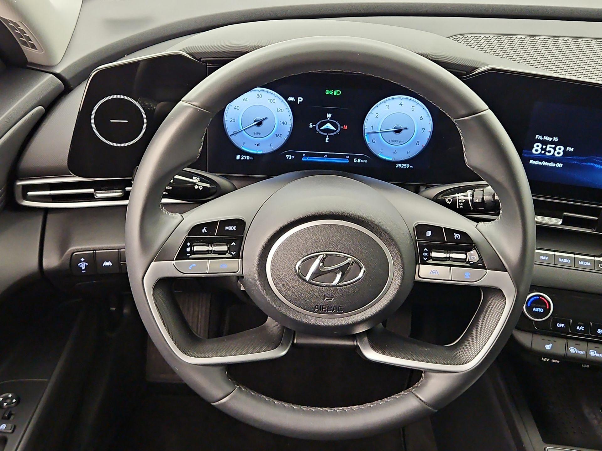 Thumbnail: 2023 Hyundai Elantra - 10