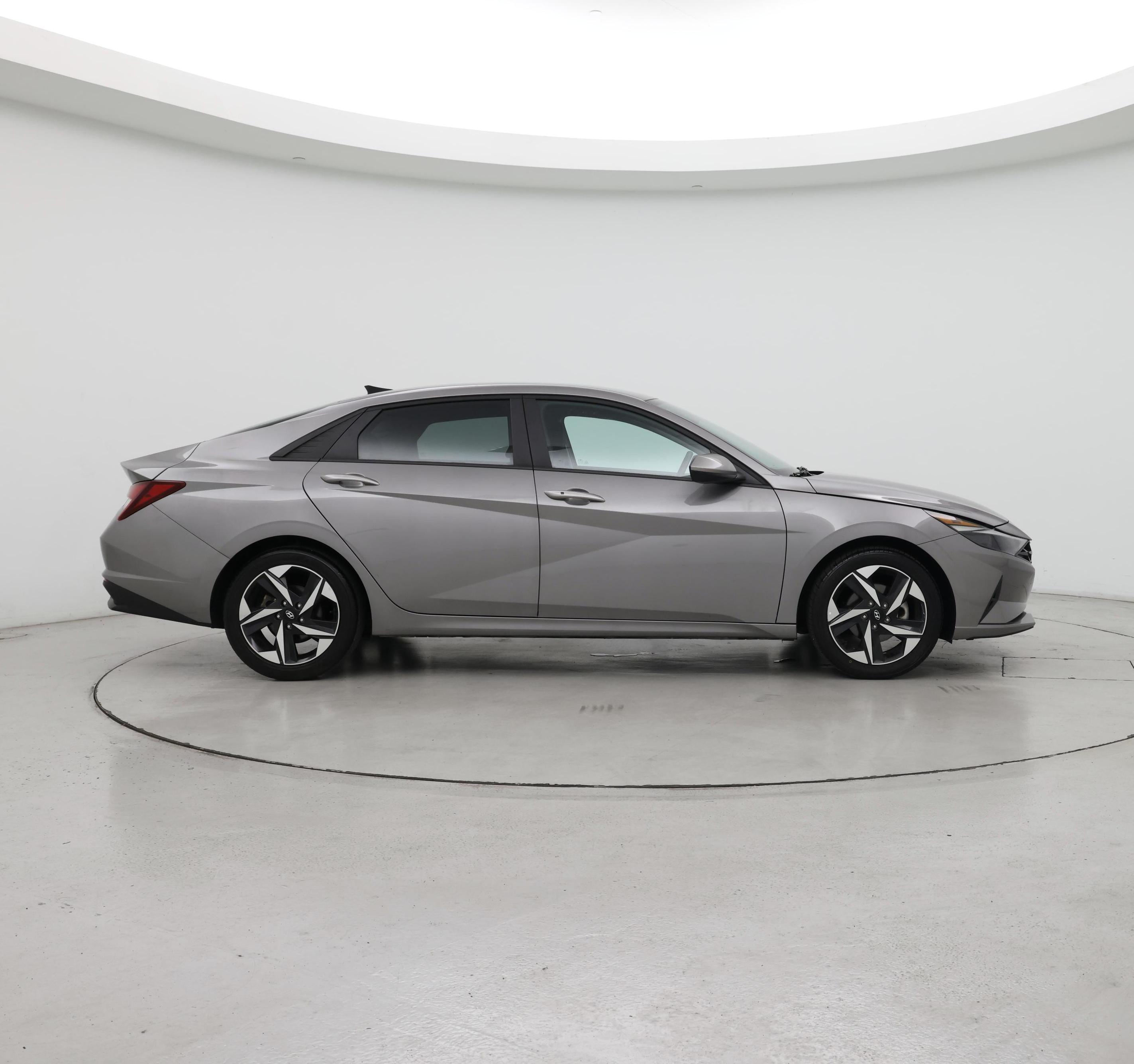 Thumbnail: 2023 Hyundai Elantra - 7