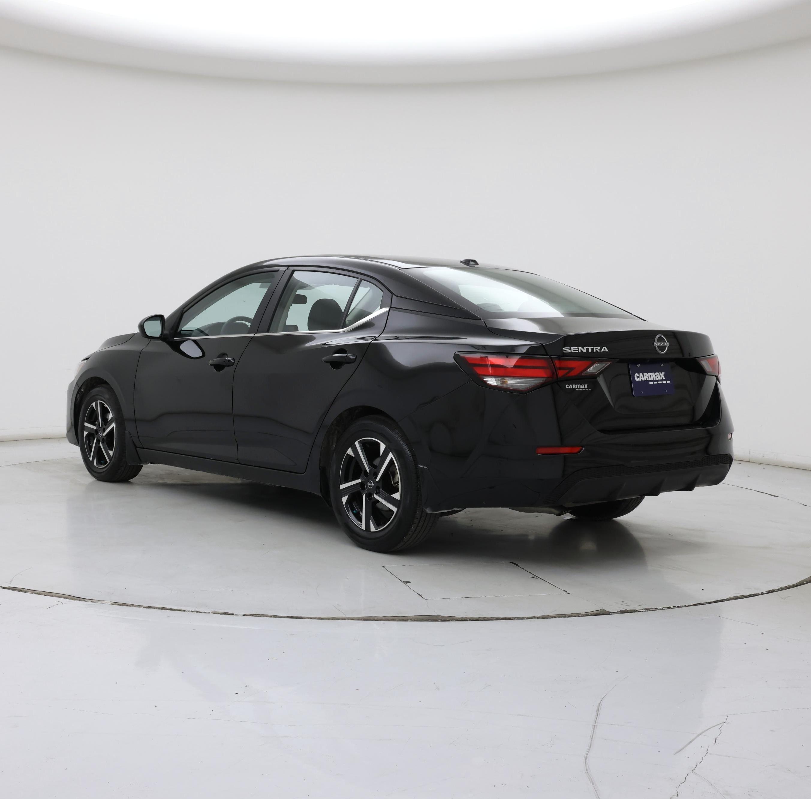 Thumbnail: 2025 Nissan Sentra - 2