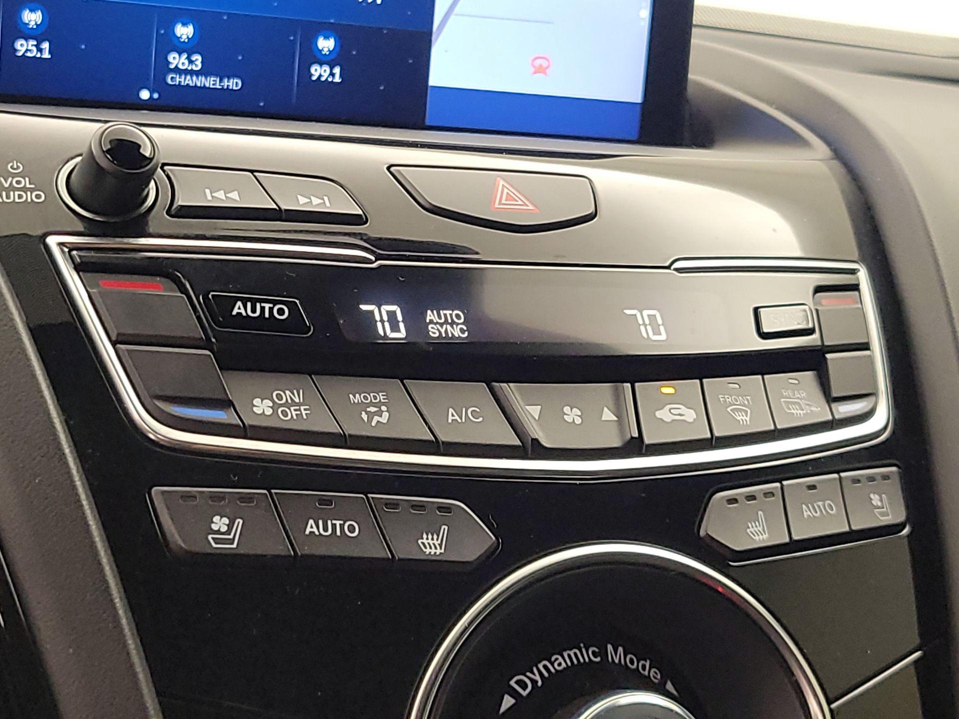 Thumbnail: 2021 Acura RDX - 17