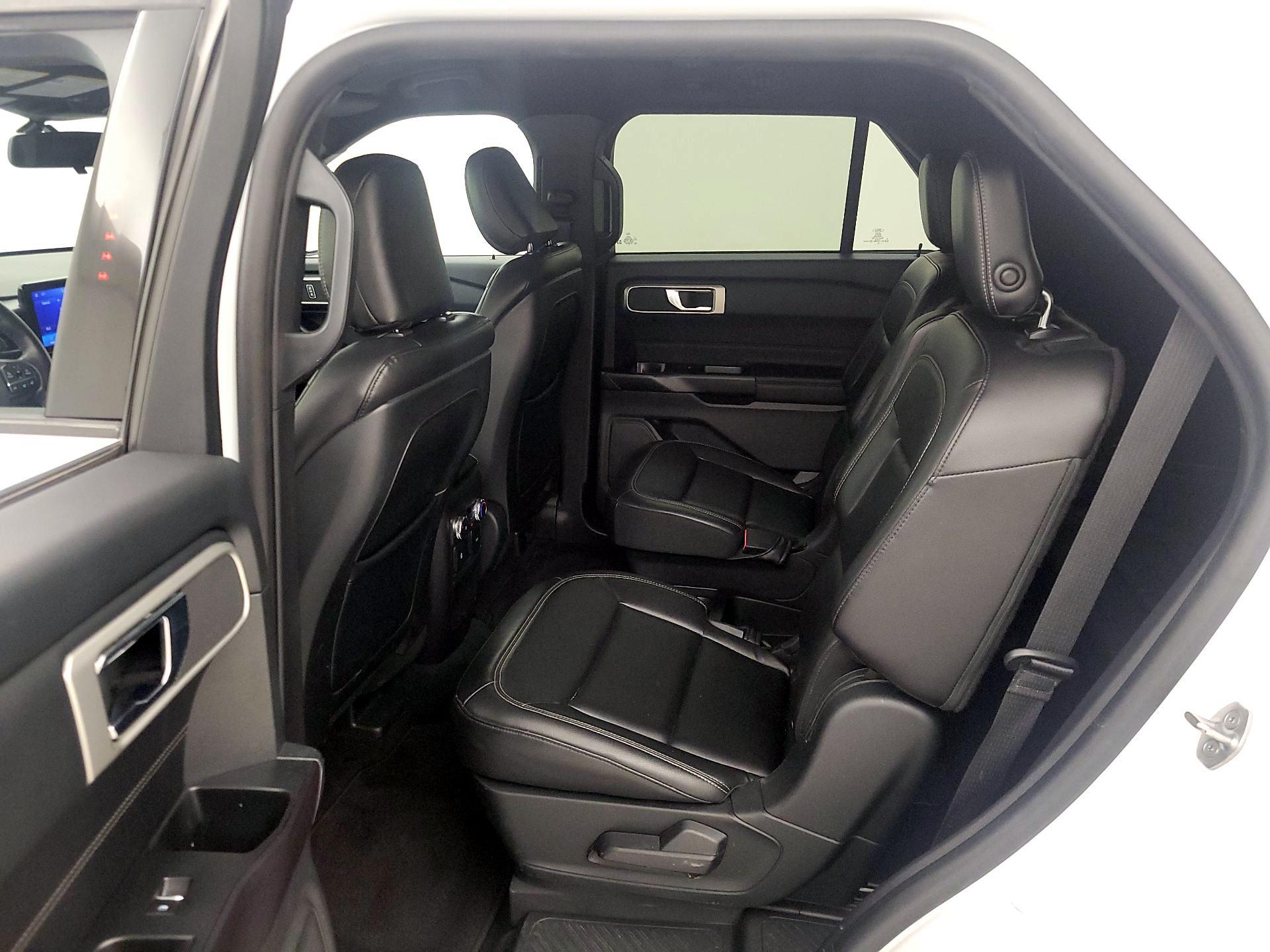 Thumbnail: 2020 Ford Explorer - 19