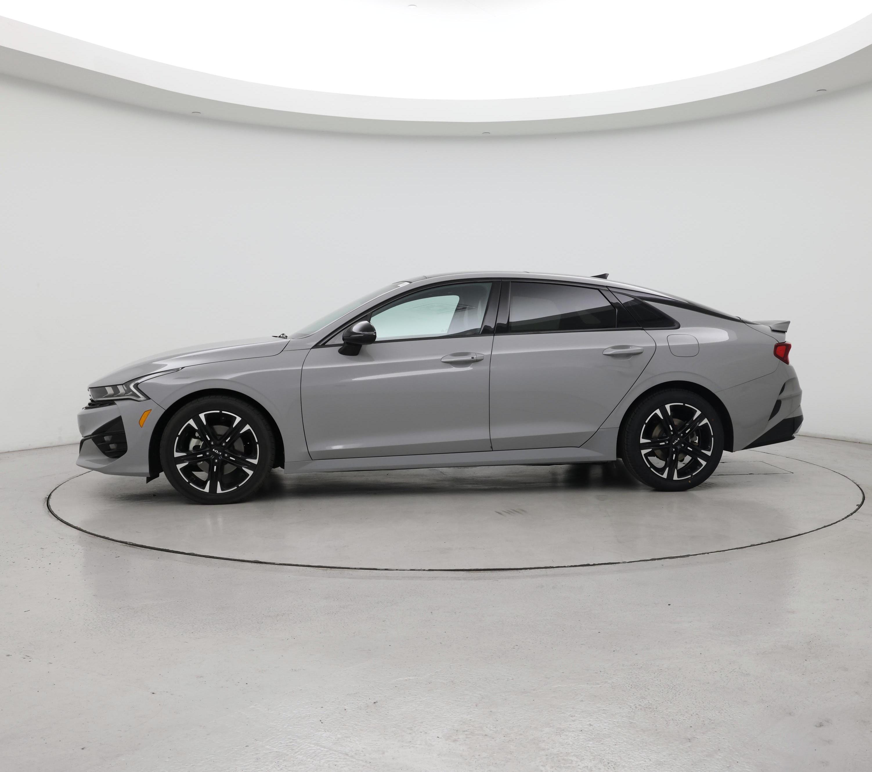 Thumbnail: 2023 Kia K5 - 3