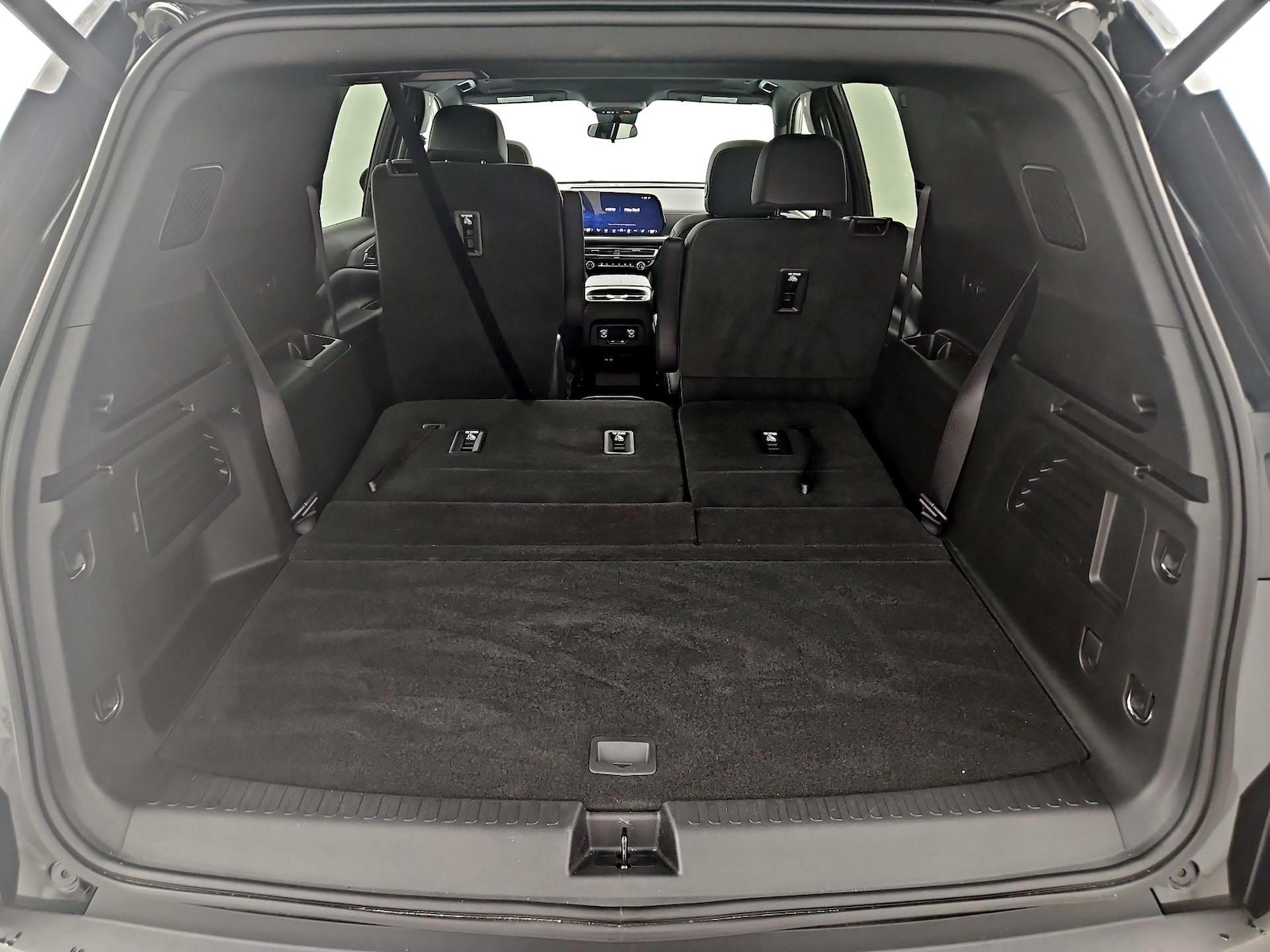 2025 Chevrolet Traverse LT - Photo 24
