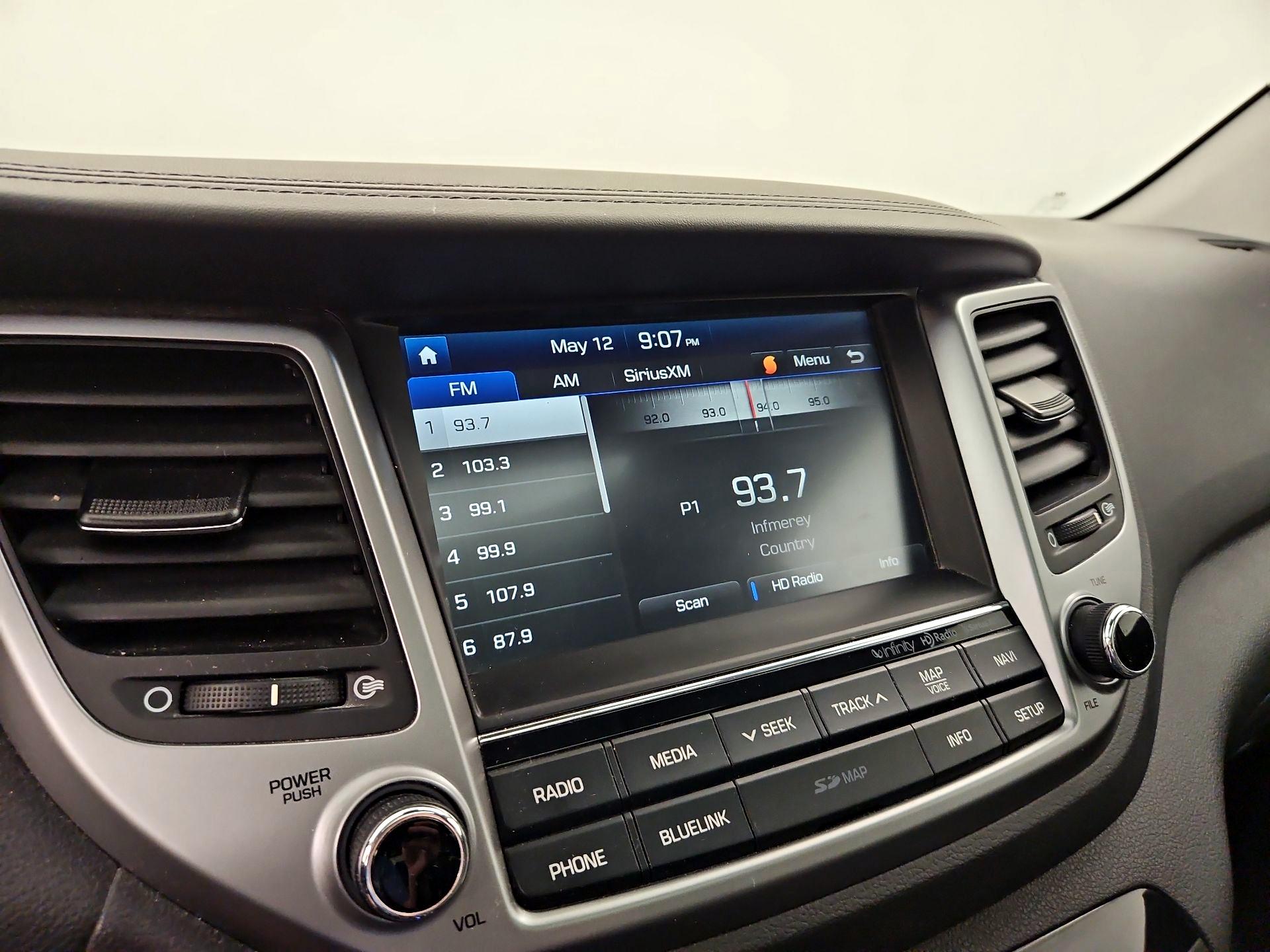 Thumbnail: 2017 Hyundai Tucson - 16
