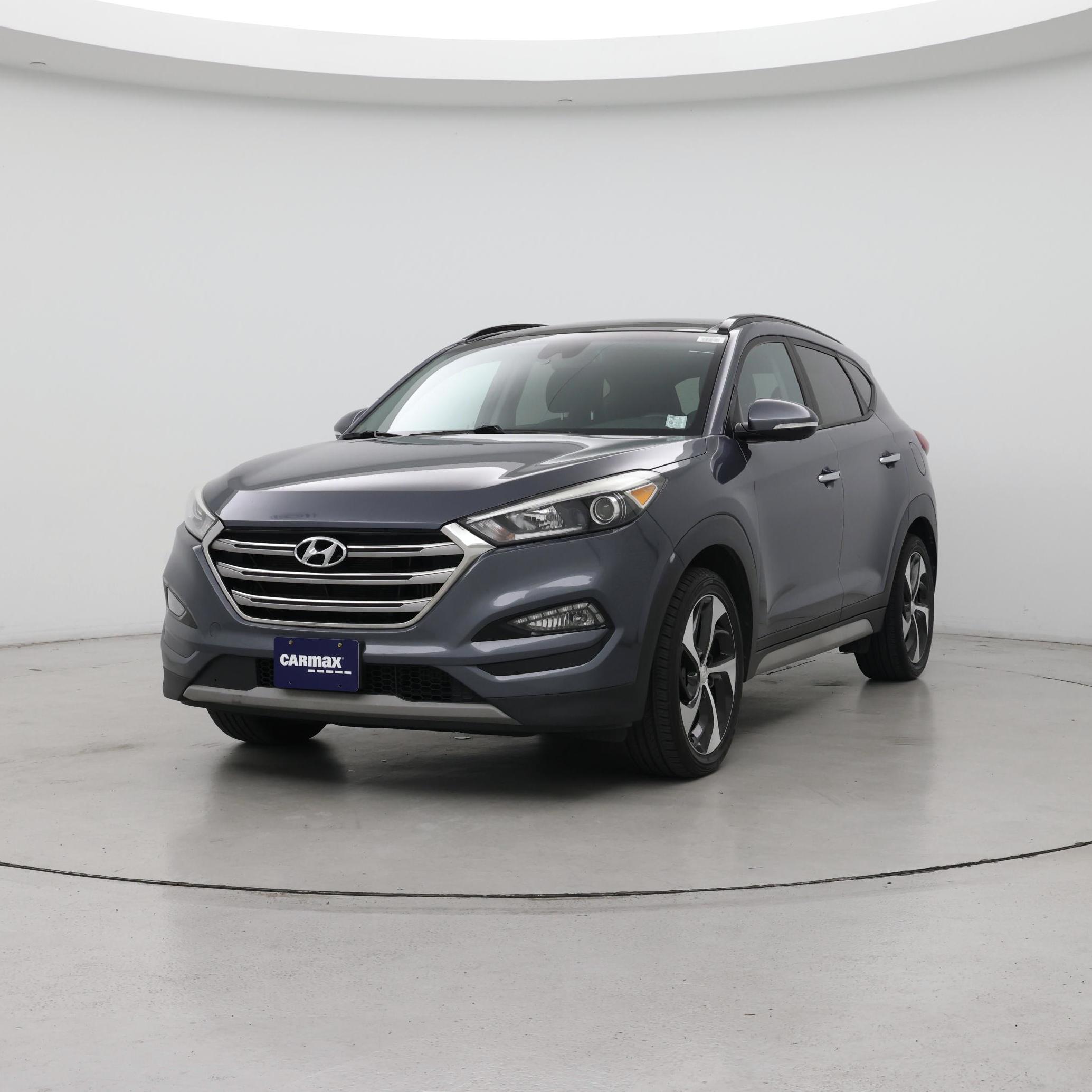 Thumbnail: 2017 Hyundai Tucson - 4