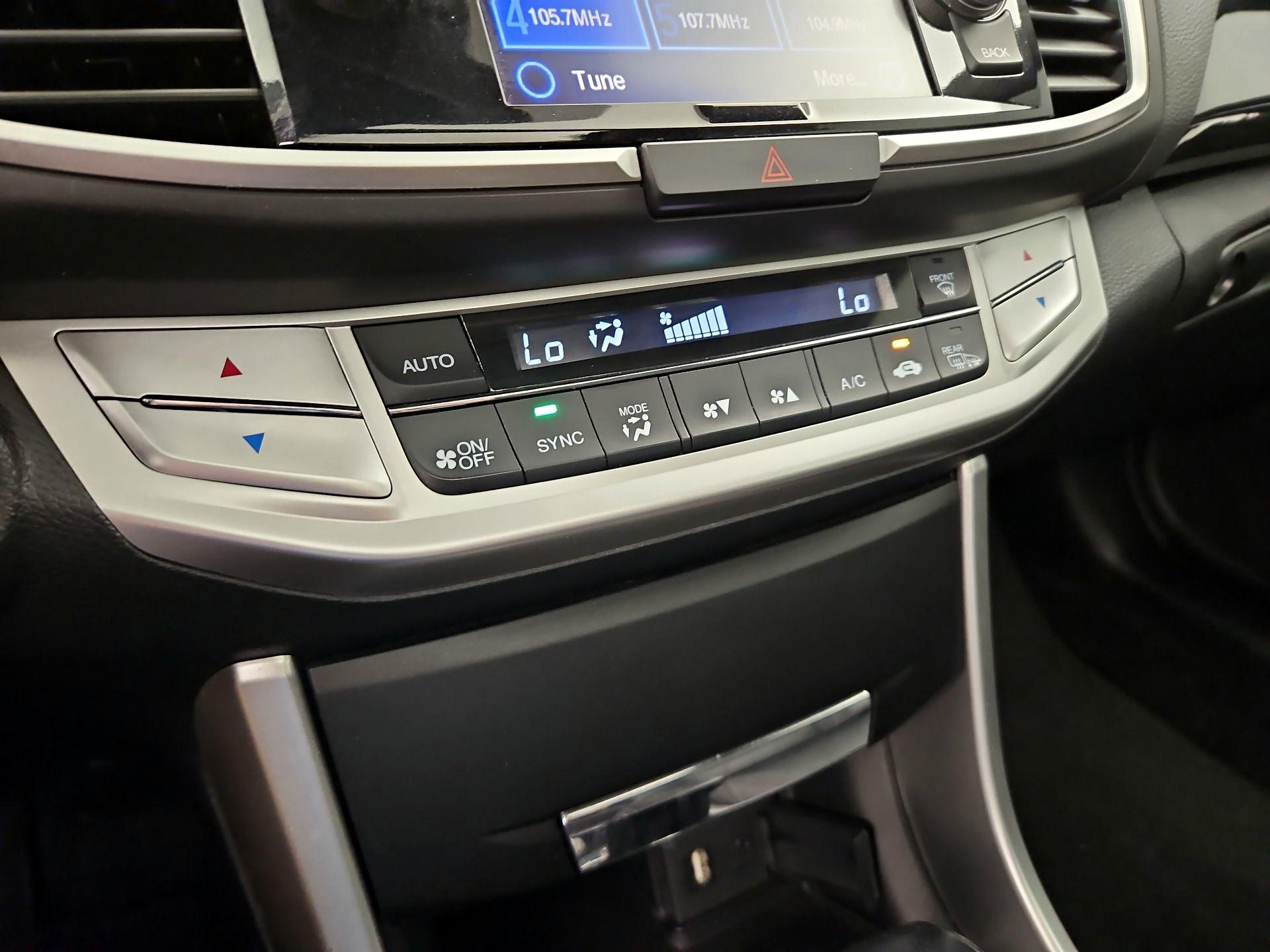 Thumbnail: 2014 Honda Accord - 16
