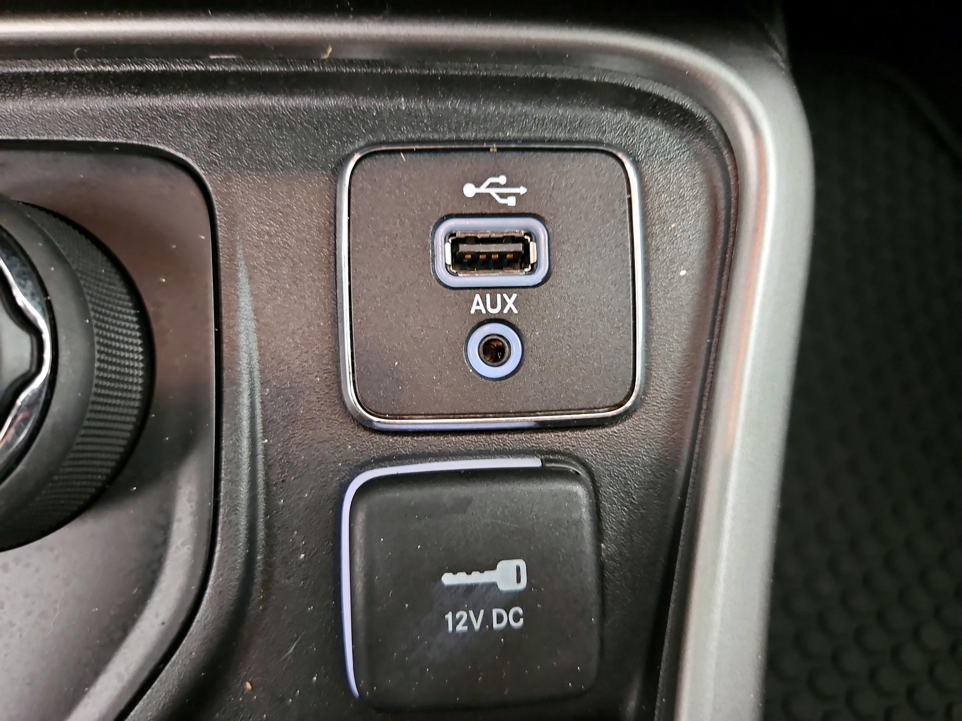 Thumbnail: 2018 Jeep Compass - 18