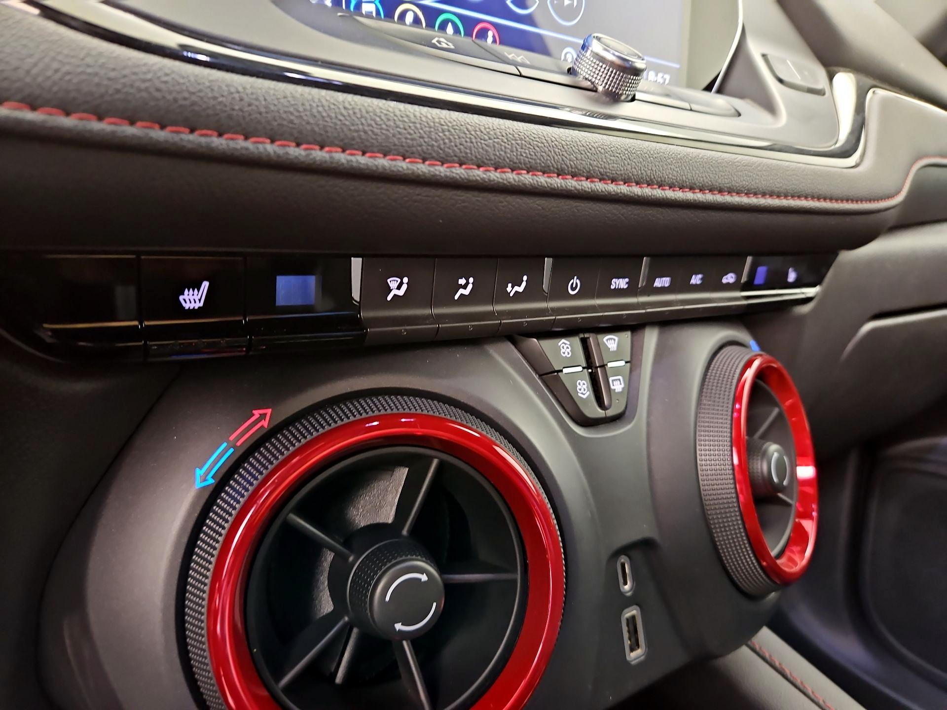 Thumbnail: 2021 Chevrolet Blazer - 17