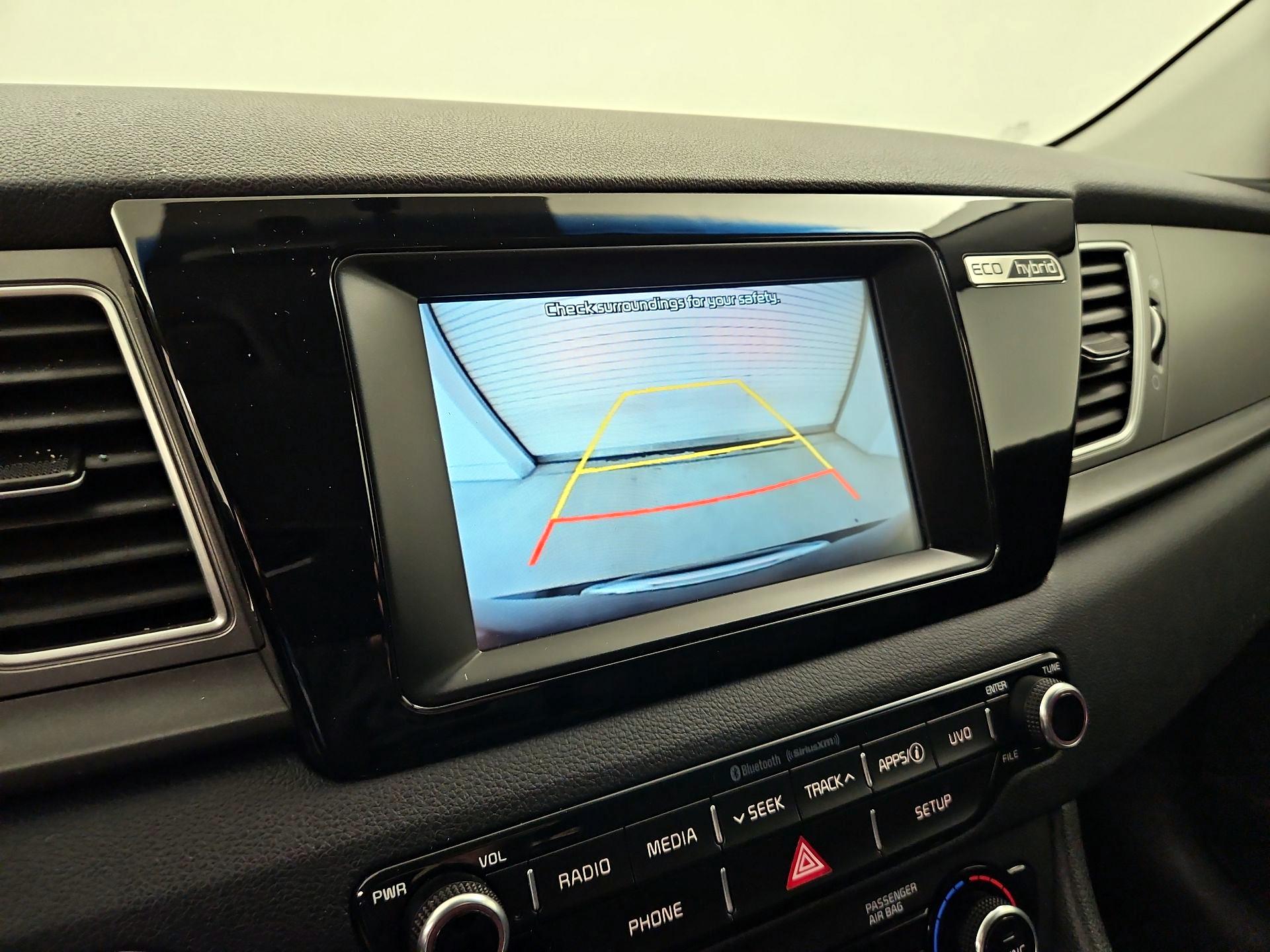Thumbnail: 2017 Kia Niro - 14