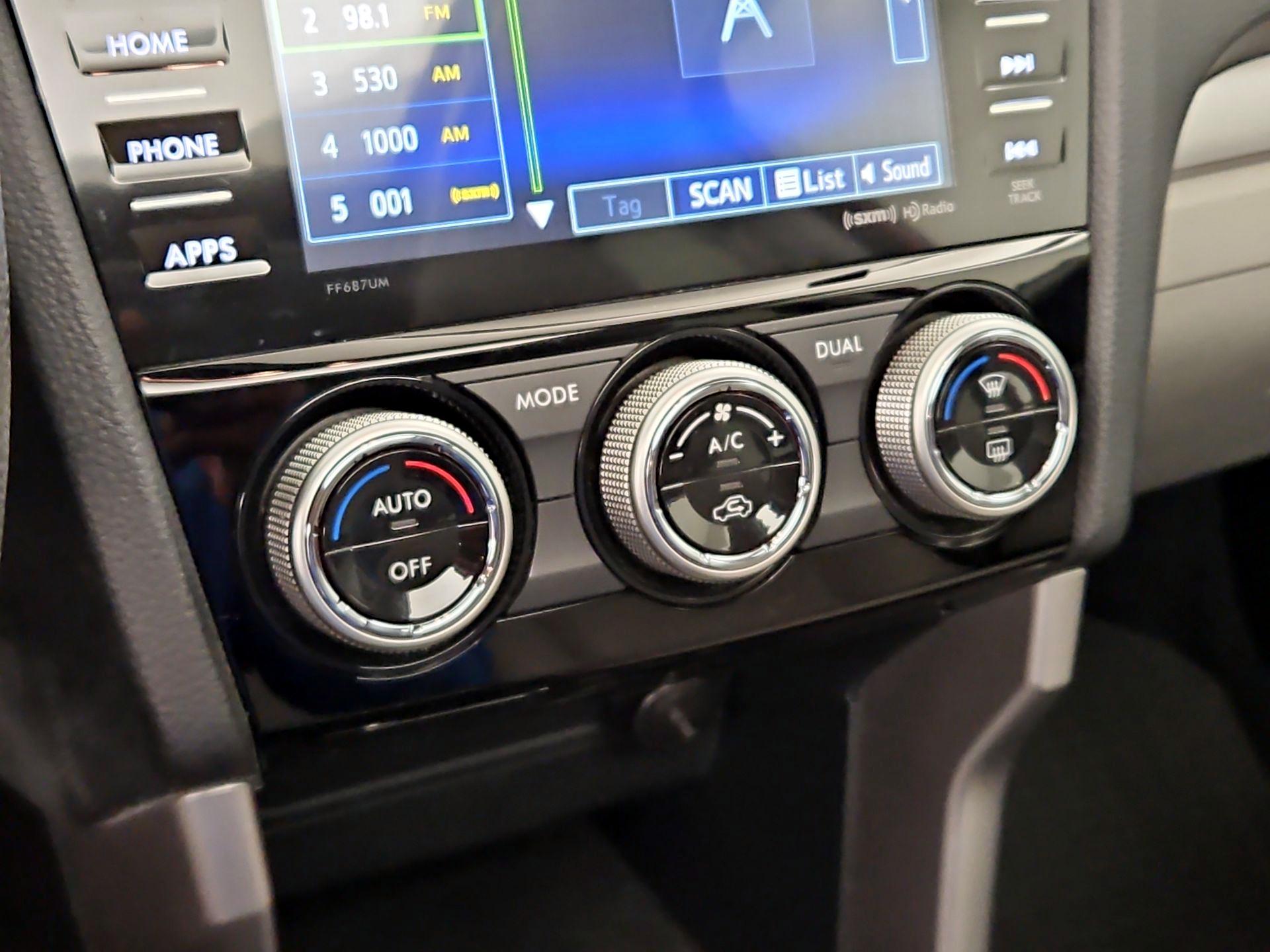 Thumbnail: 2016 Subaru Forester - 16