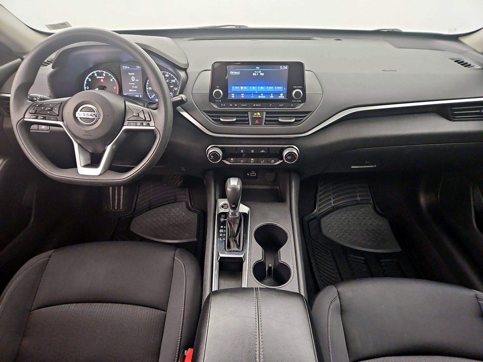 Thumbnail: 2021 Nissan Altima - 9
