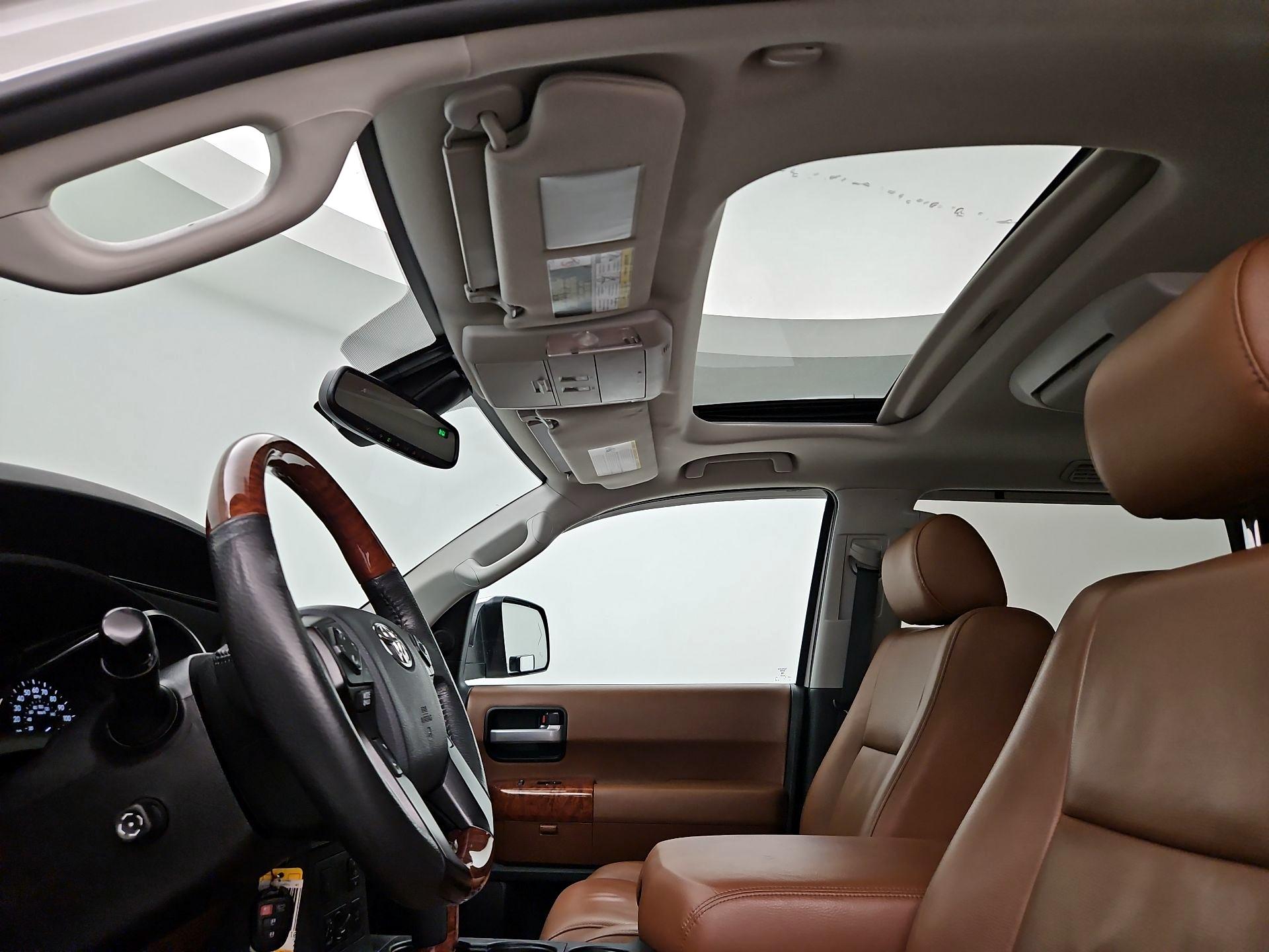 Thumbnail: 2018 Toyota Sequoia - 19