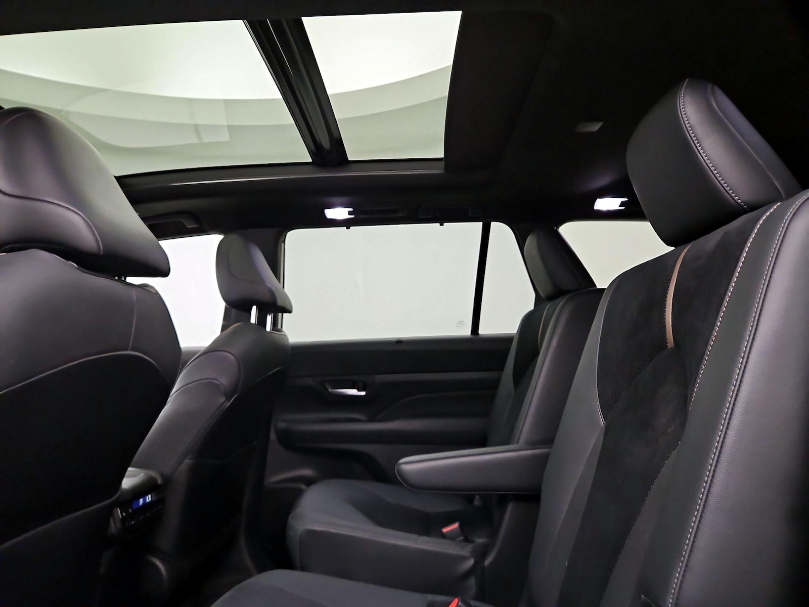 2024 Toyota Grand Highlander Platinum - Photo 26