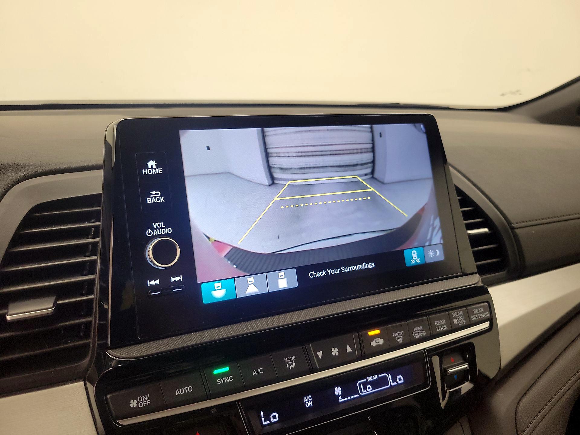 Thumbnail: 2025 Honda Odyssey - 14