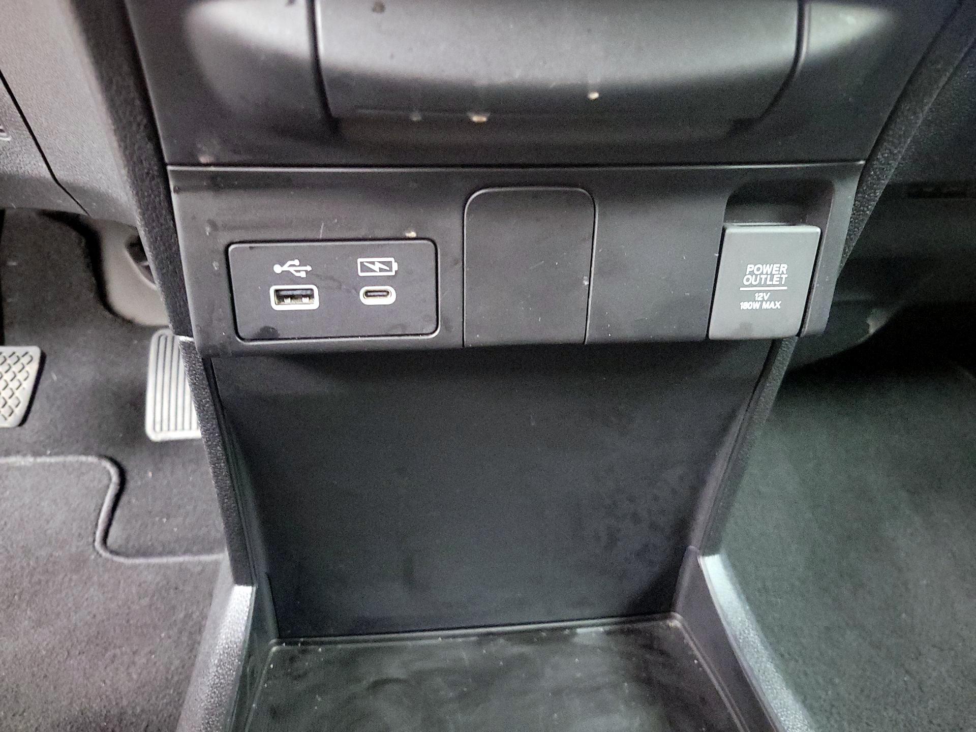 Thumbnail: 2025 Honda Odyssey - 18