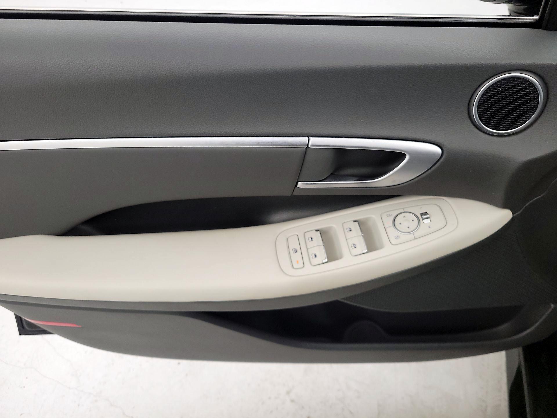 Thumbnail: 2025 Hyundai Sonata - 12