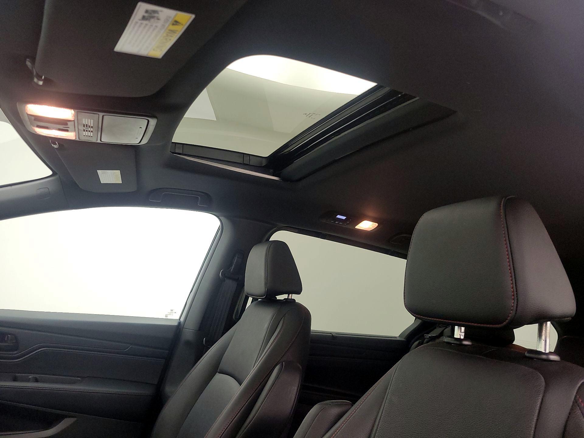 Thumbnail: 2025 Honda Odyssey - 19