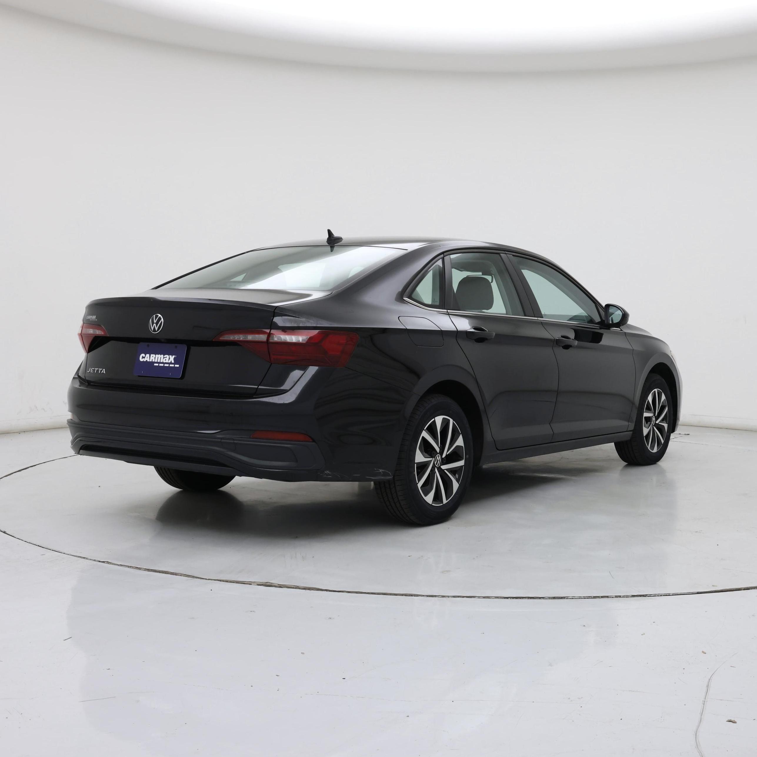 Thumbnail: 2023 Volkswagen Jetta - 8