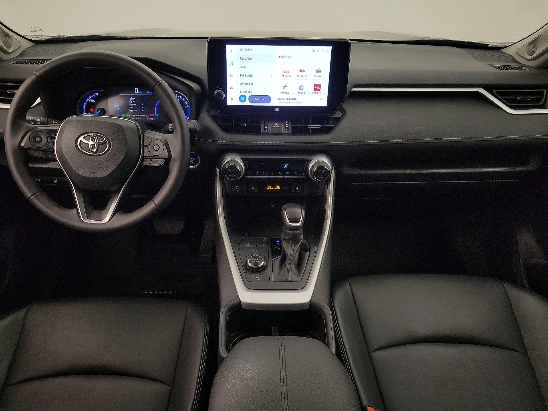 Thumbnail: 2024 Toyota RAV4 - 9