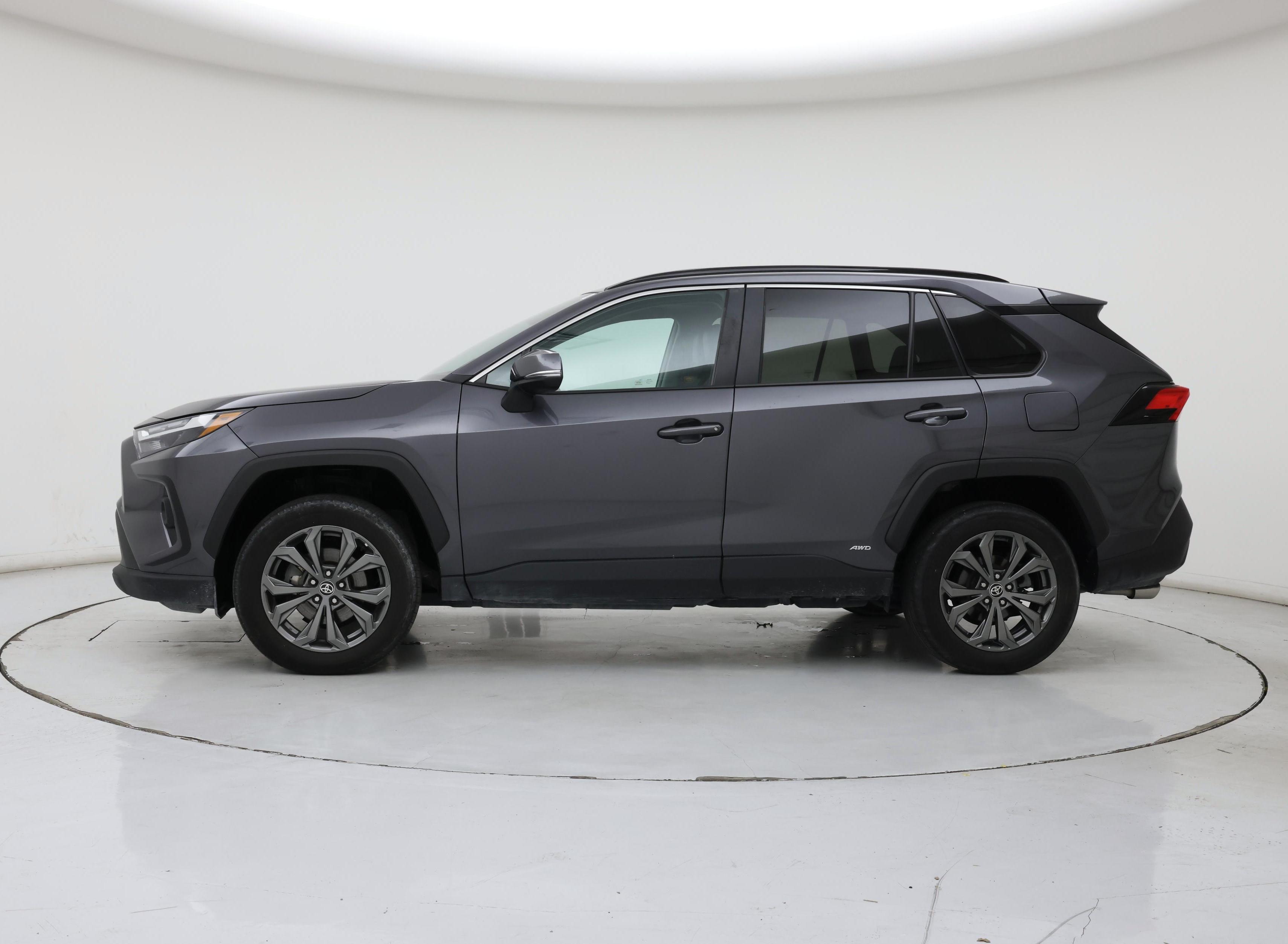 Thumbnail: 2024 Toyota RAV4 - 3