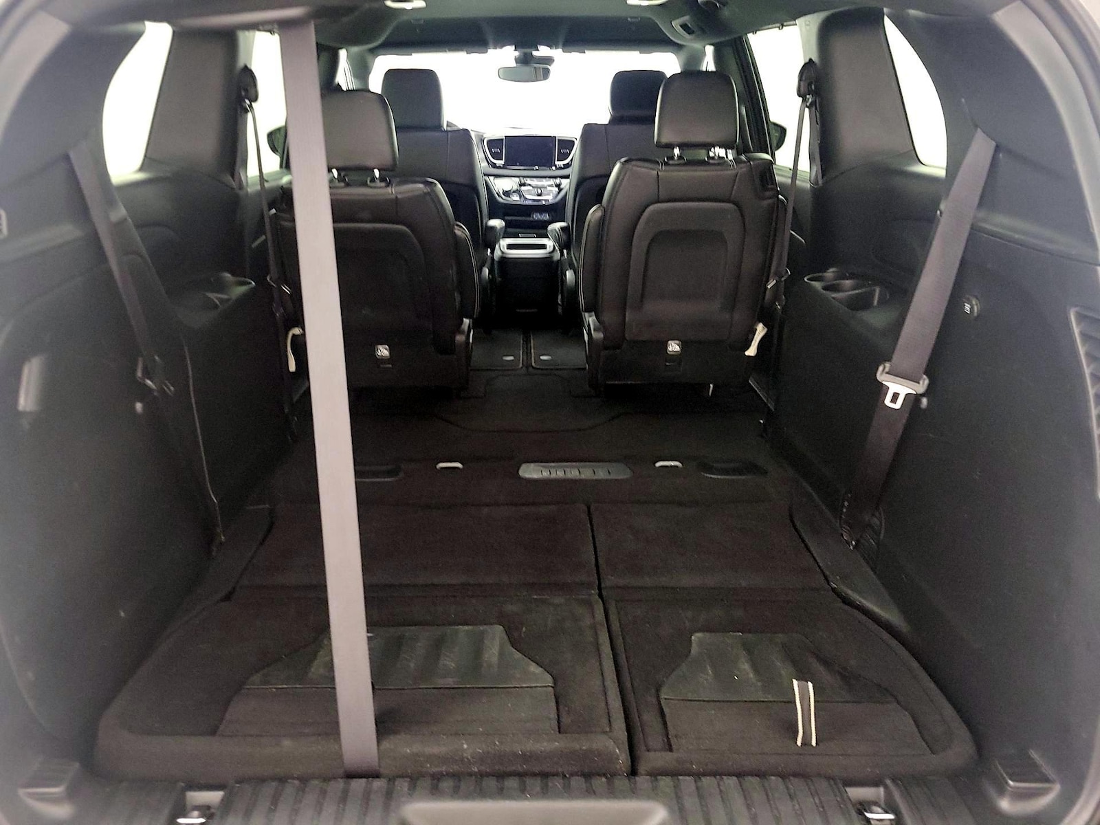 2025 Chrysler Pacifica Select - Photo 23